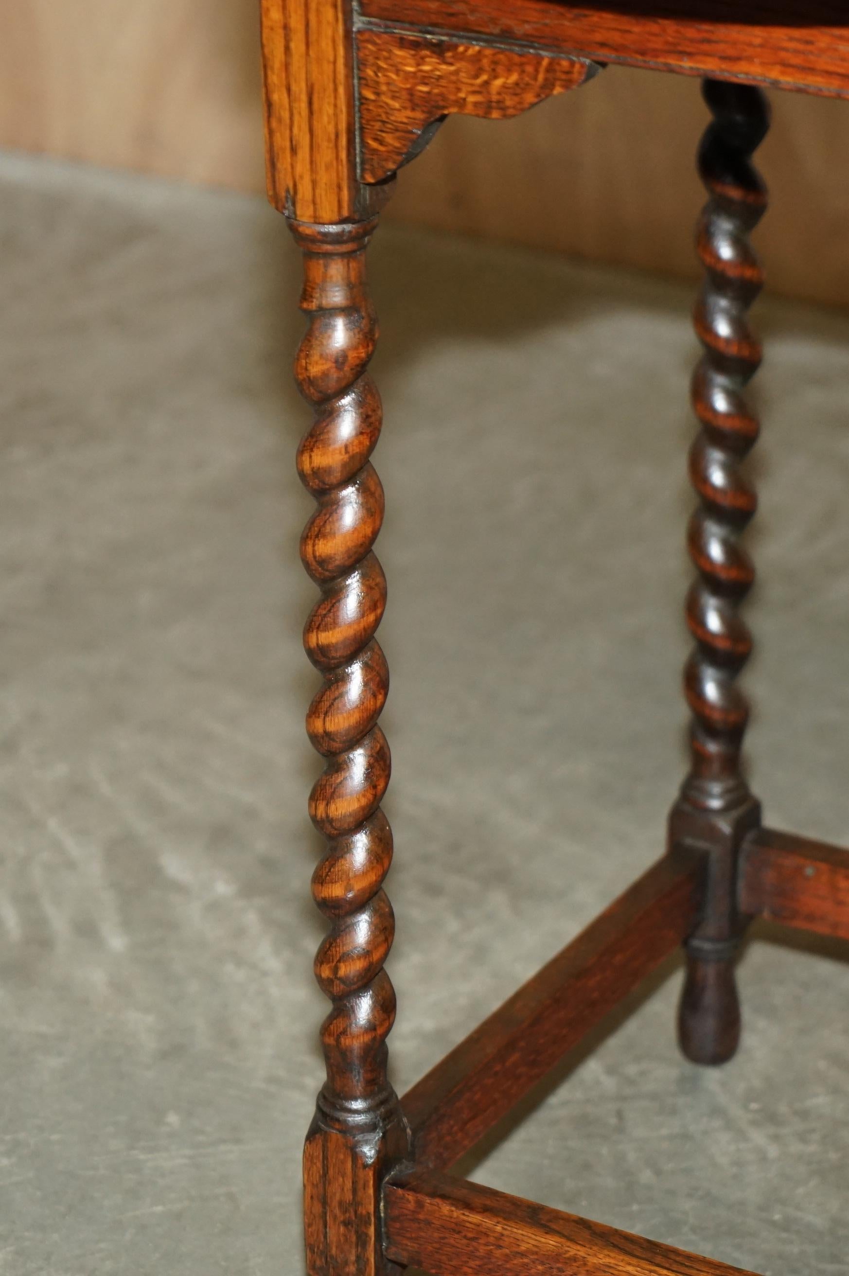 FINE ANTIQUE ViCTORIAN BARLEY TWIST OCCASIONAL TABLE WITH DECOUPAGE DECORATION For Sale 4