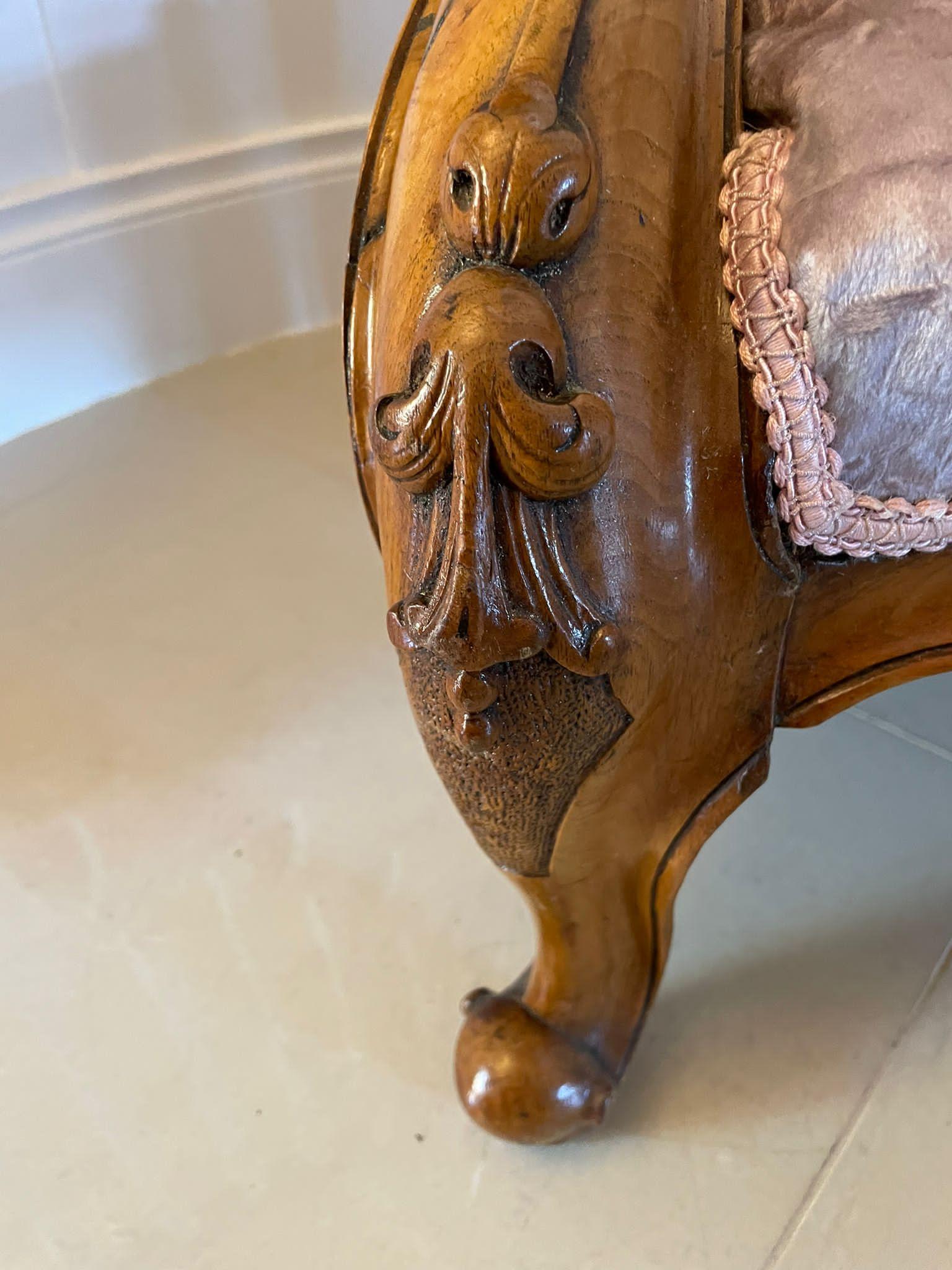 Fine Antique Victorian Carved Walnut Armchair For Sale 3
