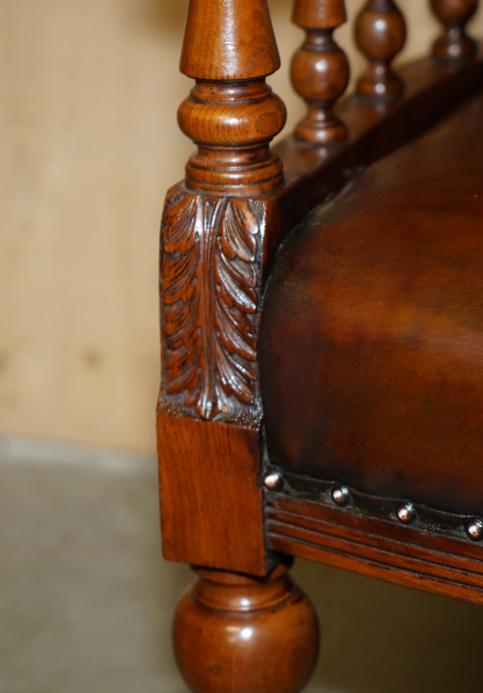 SEDIA DI CAPITANO DI CHEsterfield IN PELLE MARRONE FINE ANTICA VITTORIANA COMPLETAMENTE RISTRUTTURATA in vendita 2