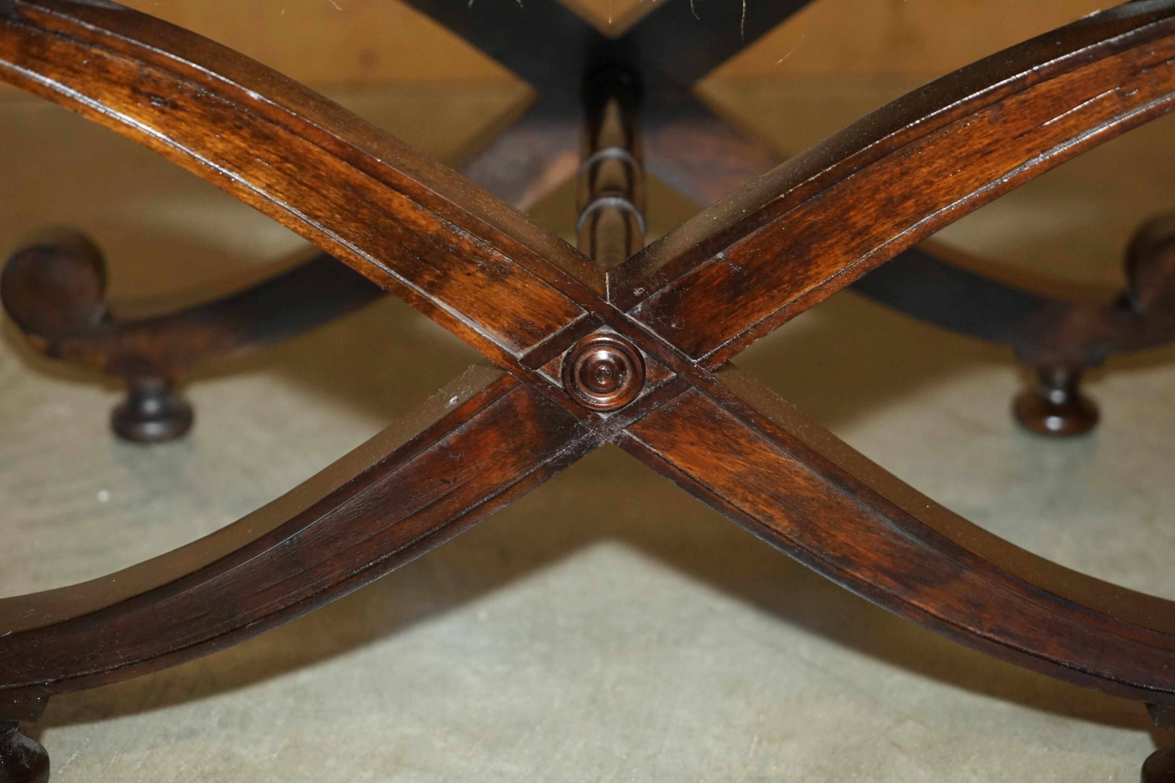 FINE ANTiQUE VICTORIAN GREEN LEATHER RESTORED CHESTERFIELD TUFTED FOOTSTOOL en venta 3