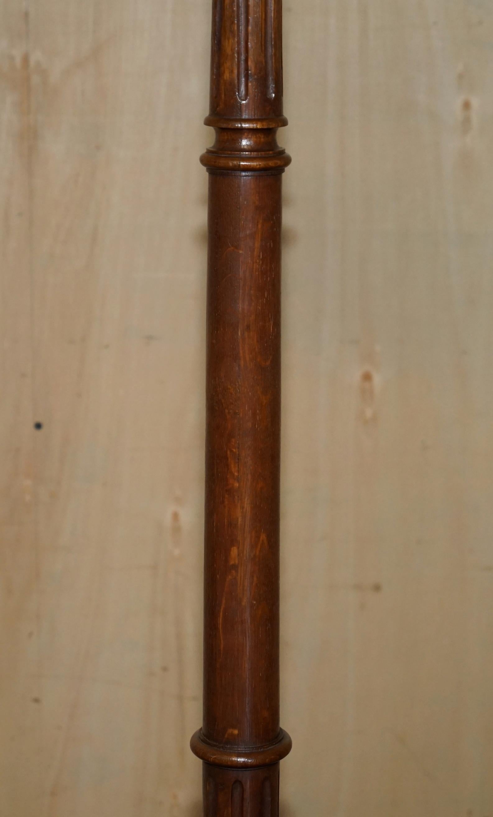 High Victorian FINE ANTIQUE ViCTORIAN HAND CARVED ENGLISH OAK CIRCA 1880 SNOOKER POOL CUE STAND