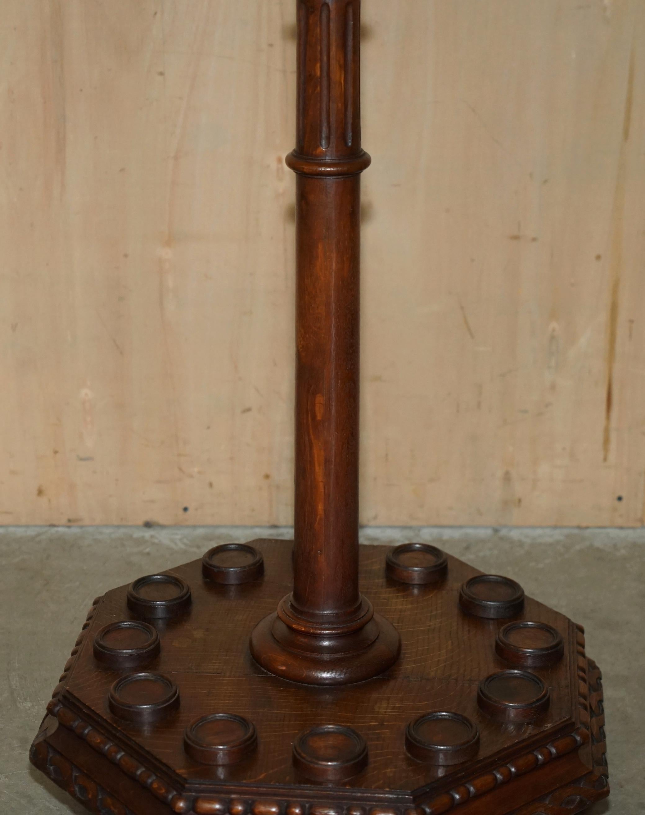 English FINE ANTIQUE ViCTORIAN HAND CARVED ENGLISH OAK CIRCA 1880 SNOOKER POOL CUE STAND