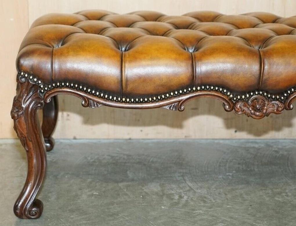 FINE ANTIQUE ViCTORIAN HARDWOOD SHOW FRAME CHESTERFIELD BROWN LEATHER FOOTSTOOL im Angebot 2