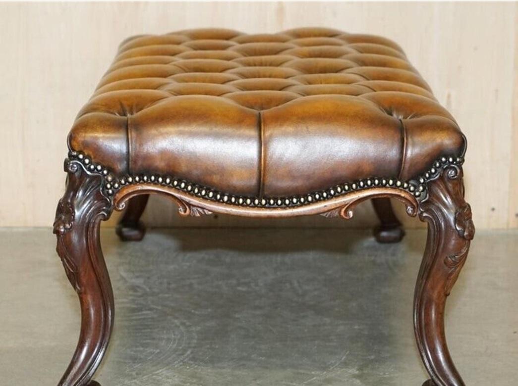 FINE ANTIQUE ViCTORIAN HARDWOOD SHOW FRAME CHESTERFIELD BROWN LEATHER FOOTSTOOL im Angebot 6
