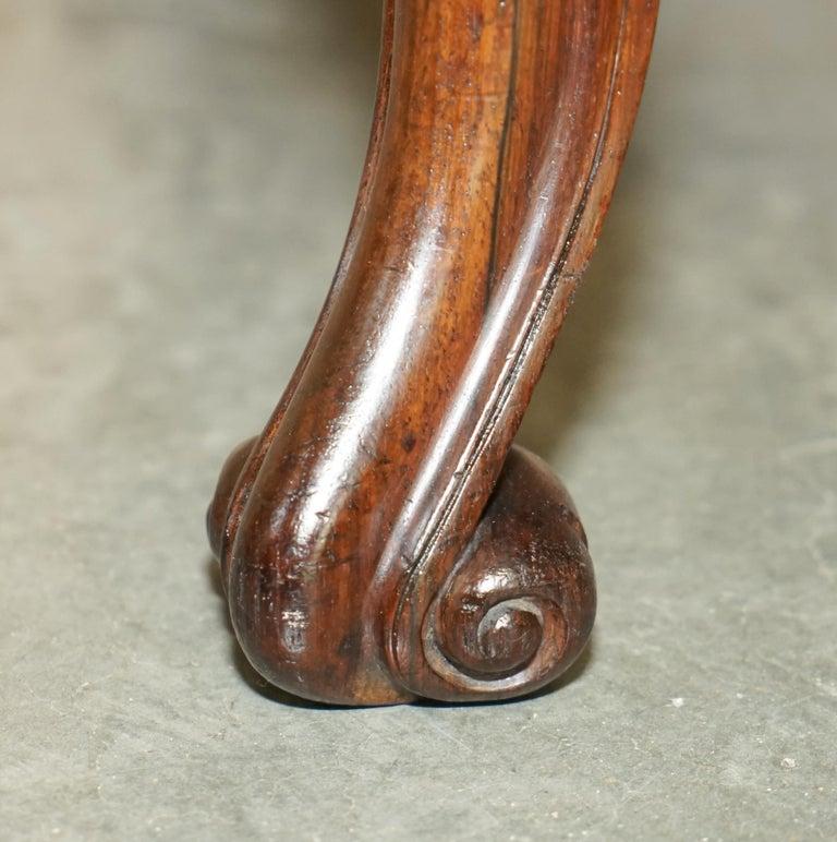 FINE ANTIQUE ViCTORIAN HARDWOOD SHOW FRAME CHESTERFIELD BROWN LEATHER FOOTSTOOL (Englisch) im Angebot