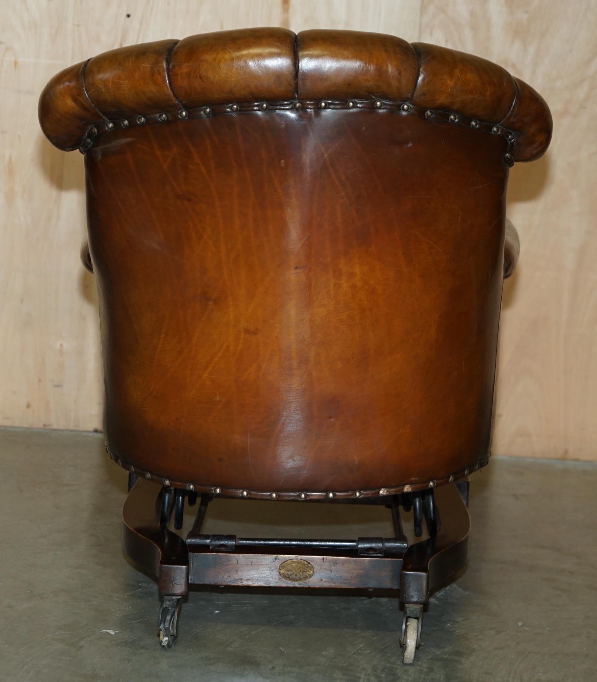 FINE ANTIQUE VICTORIAN HARRINGTON's CRADLE ROCKING CHESTERFIELD LEATHER ARMCHAIR For Sale 8