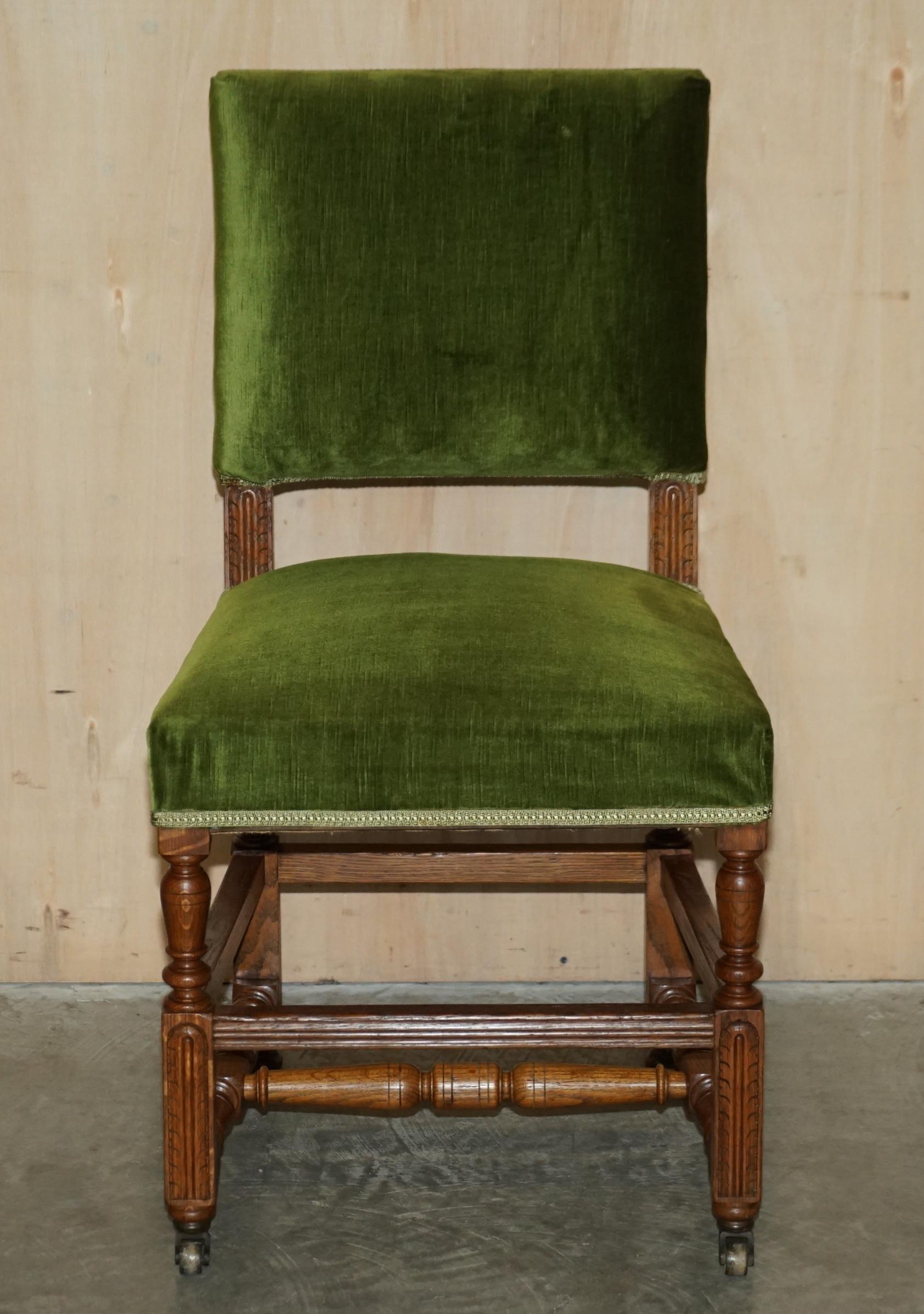 Anglais Belle chaise de bureau victorienne originale estampillée Edward & Roberts verte en vente