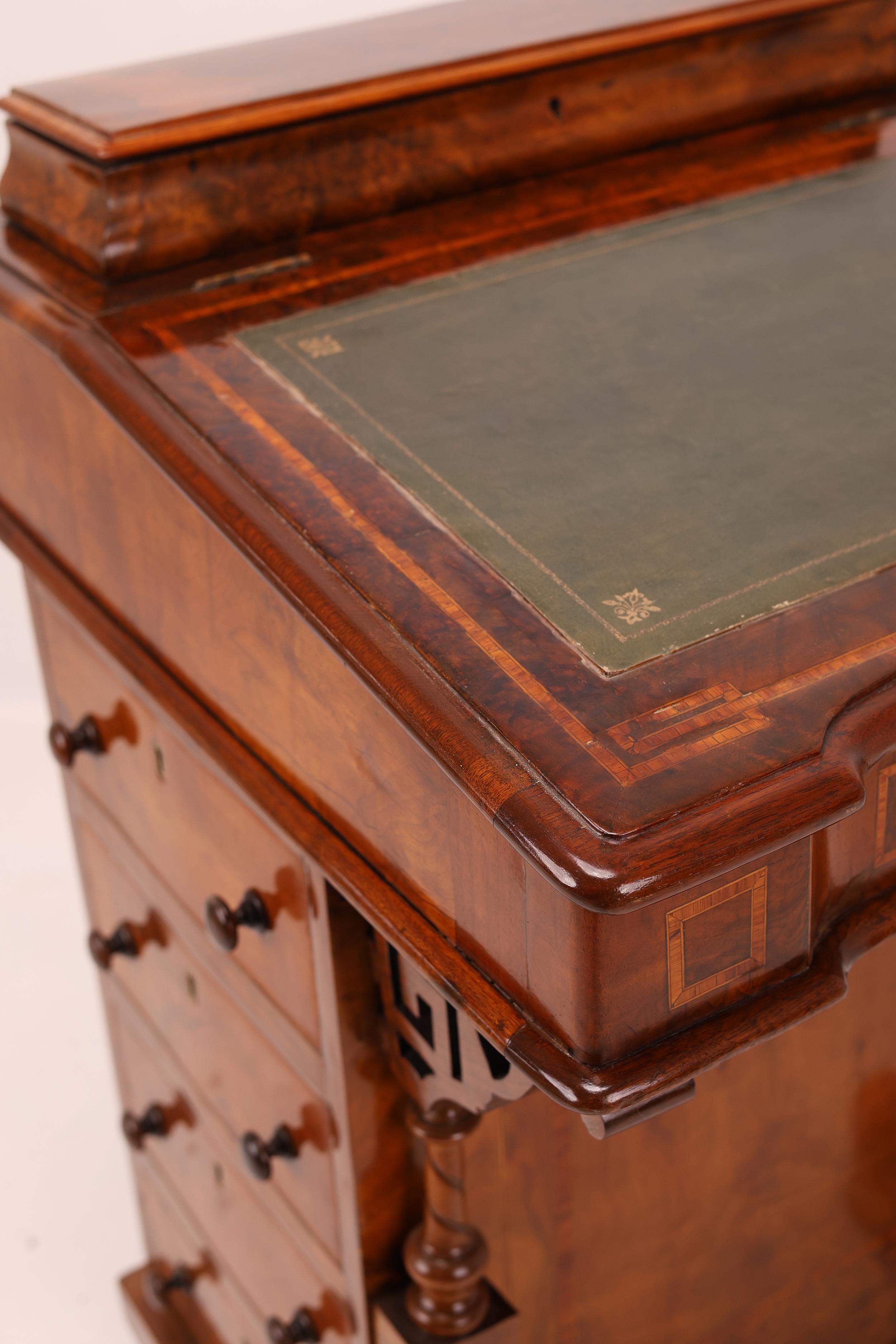 Fine Antique Walnut & Marquetry Inlaid Davenport Desk For Sale 4