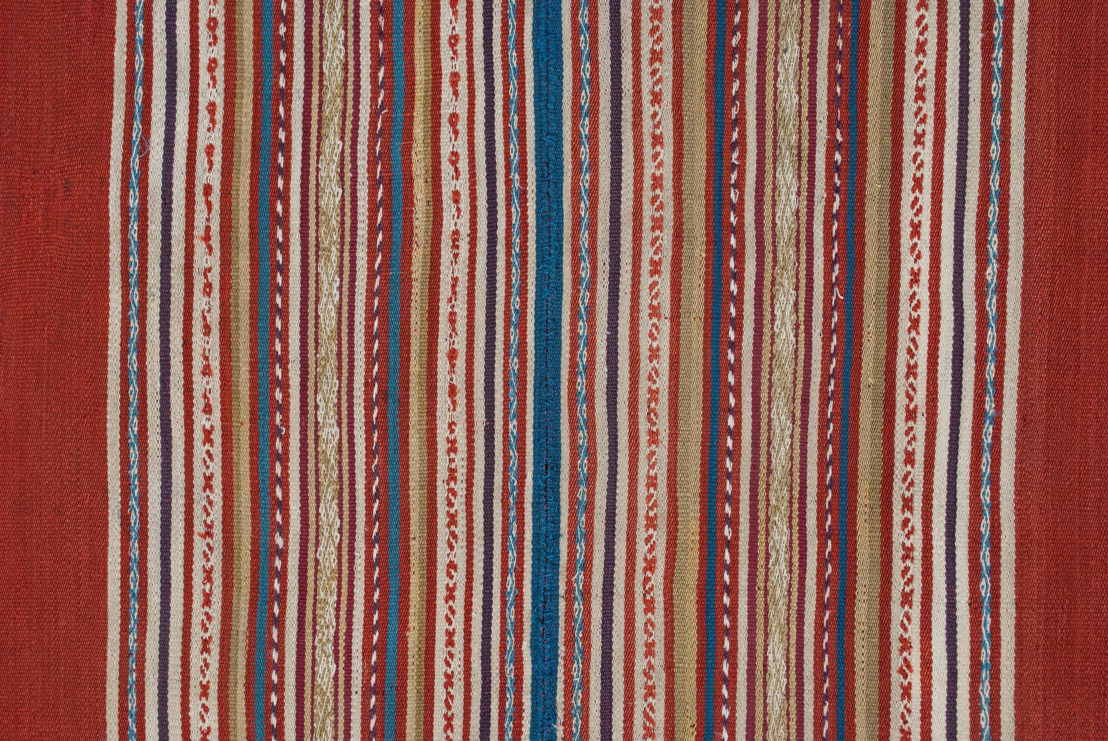 Bolivien Manteau de femme antique (Awayo), Bolivie en vente