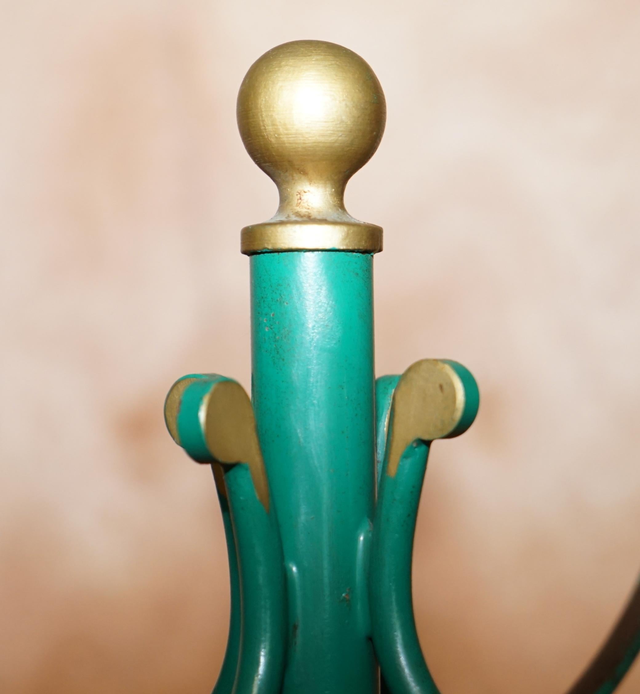 Fine Antique Wrought Iron Green Paint & Gold Leaf Painted Victorian Coat Stand In Good Condition For Sale In West Sussex, Pulborough