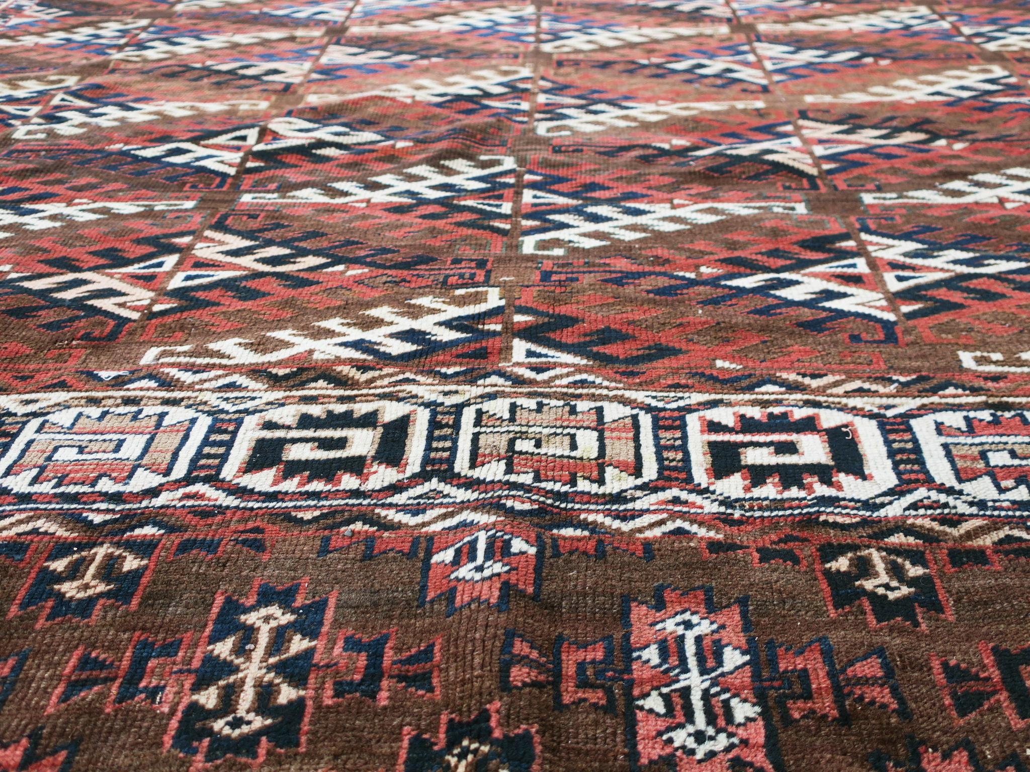 Fine Antique Yomud Main Carpet, 1890 For Sale 8