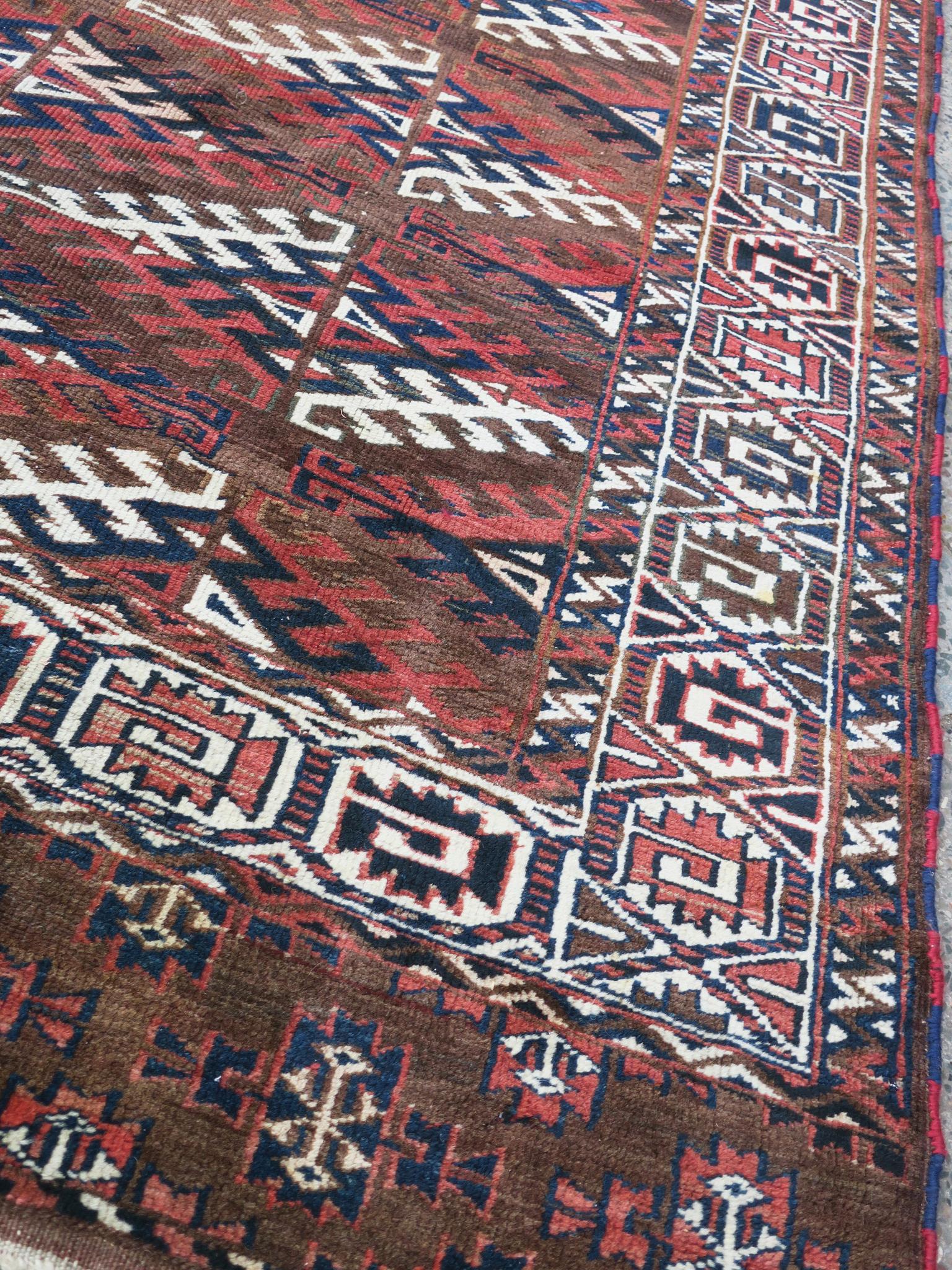 Fine Antique Yomud Main Carpet, 1890 For Sale 1