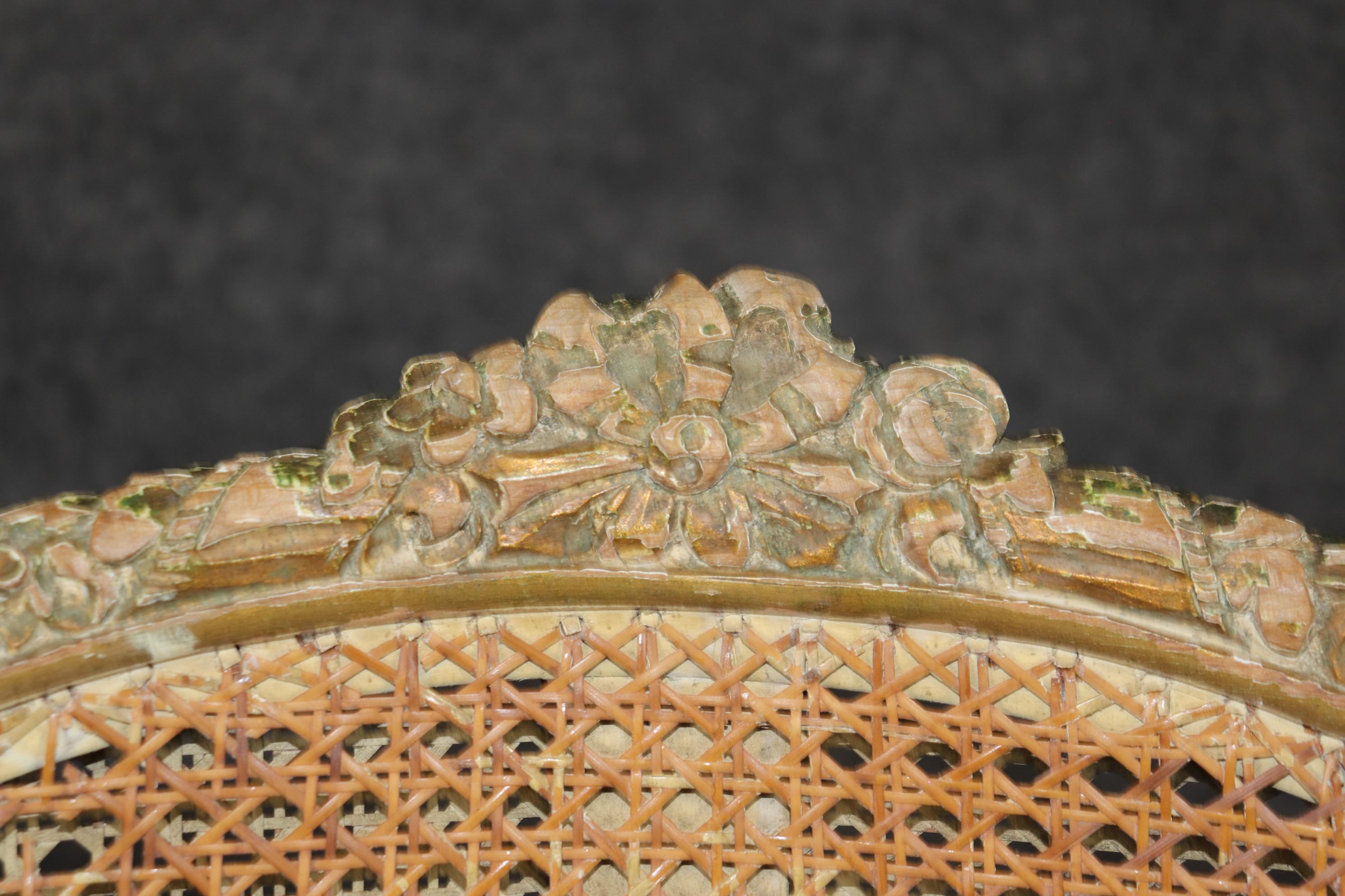 Vanité et tabouret assortis Antuque French Cane Creme Painted Louis ladies XV Vanity and Matching Stool 13