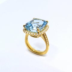 LEYSER 18k Rose Gold Aquamarine Diamond Ring