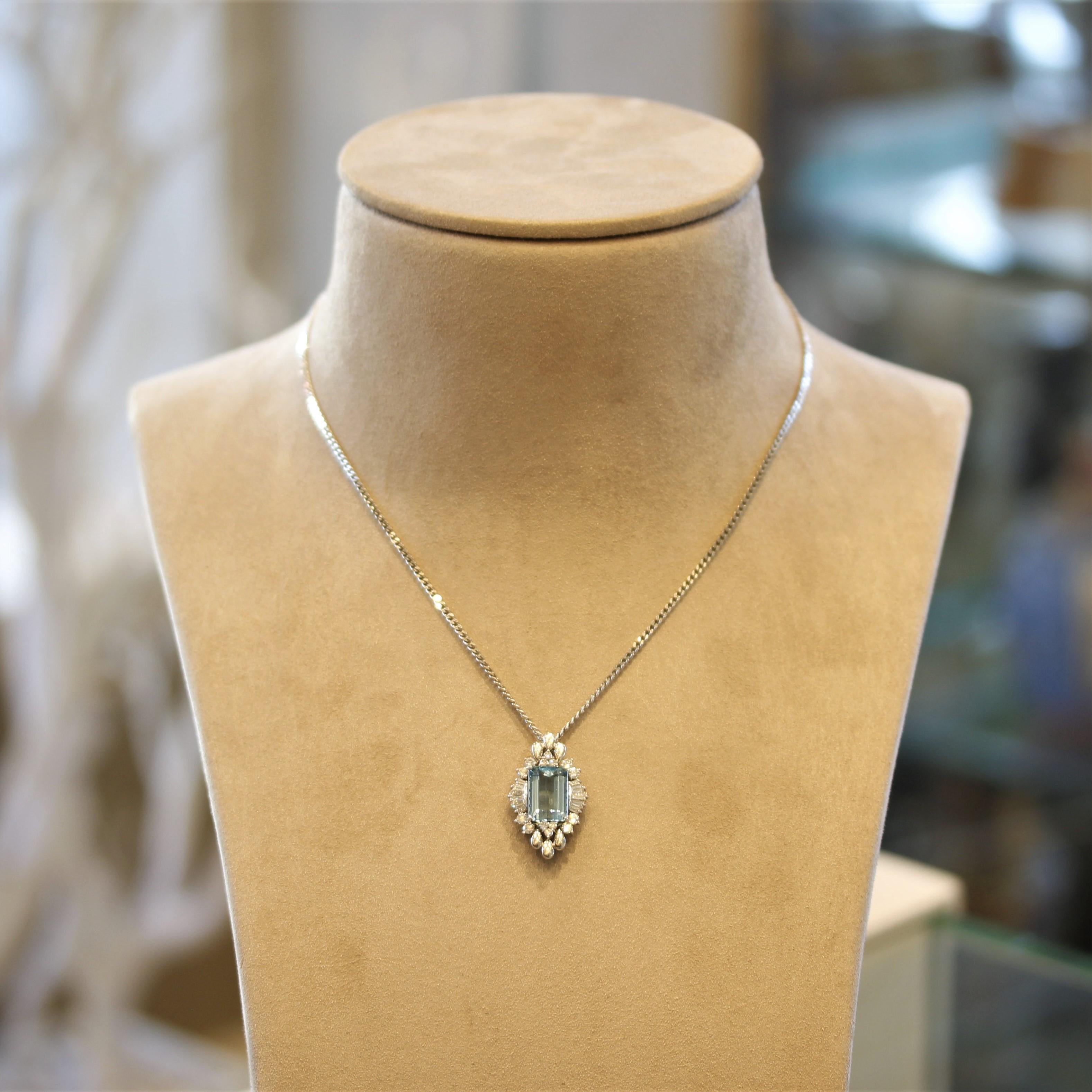Women's Fine Aquamarine Diamond Platinum Pendant For Sale