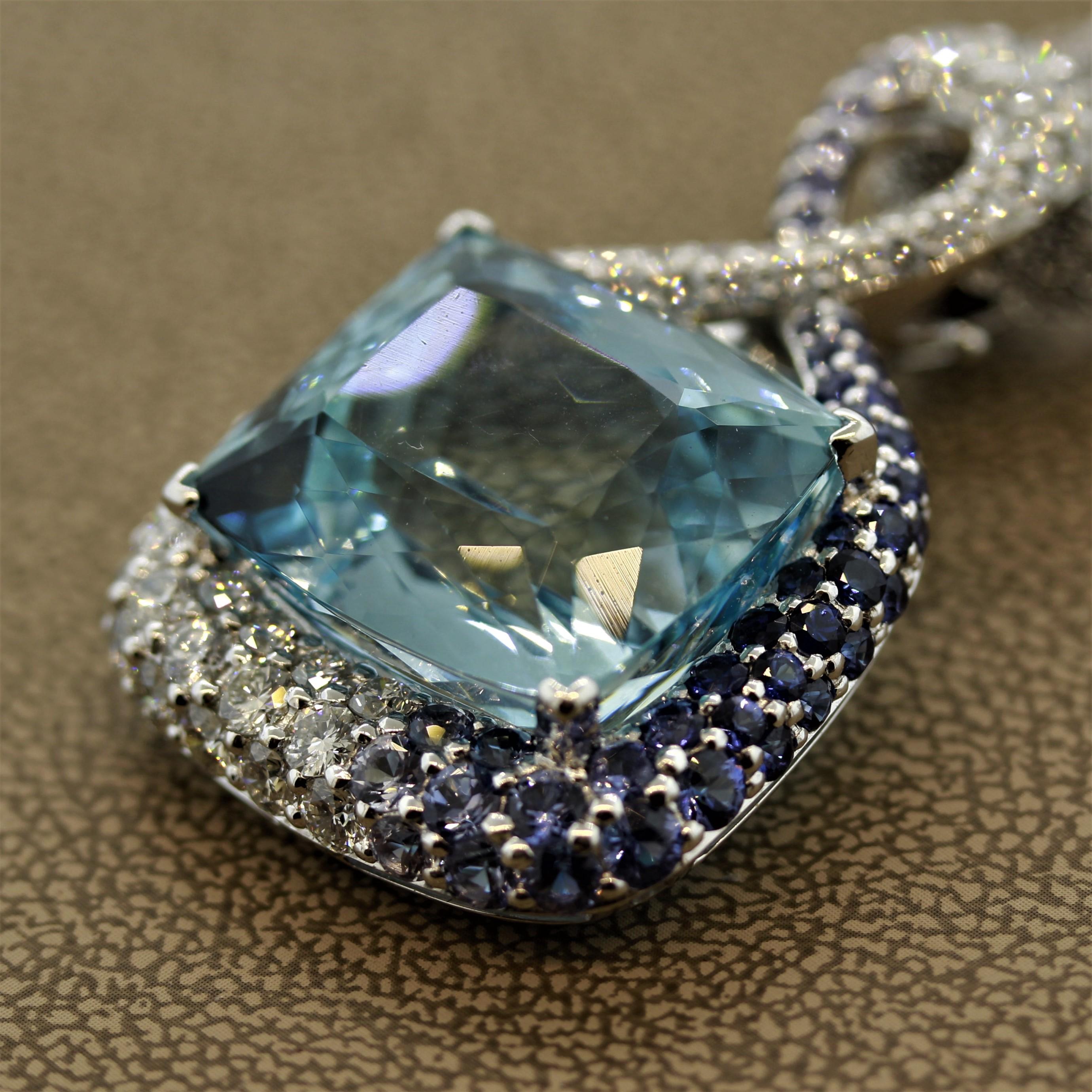 Fine Aquamarine Diamond Sapphire Gold Pendant Necklace In New Condition For Sale In Beverly Hills, CA