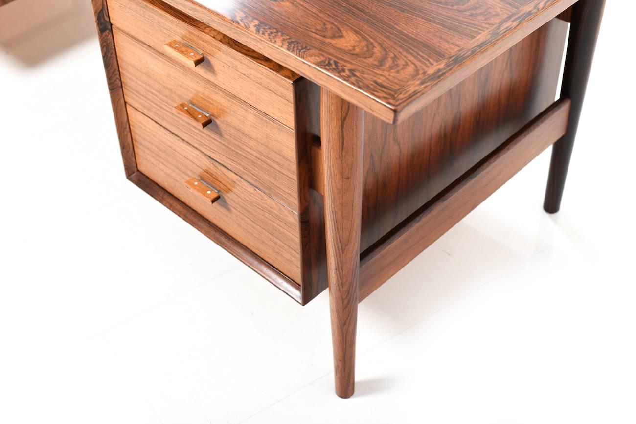 Fine Arne Vodder Rosewood Desk for Sibast Furniture, Denmark, 1960s For Sale 4