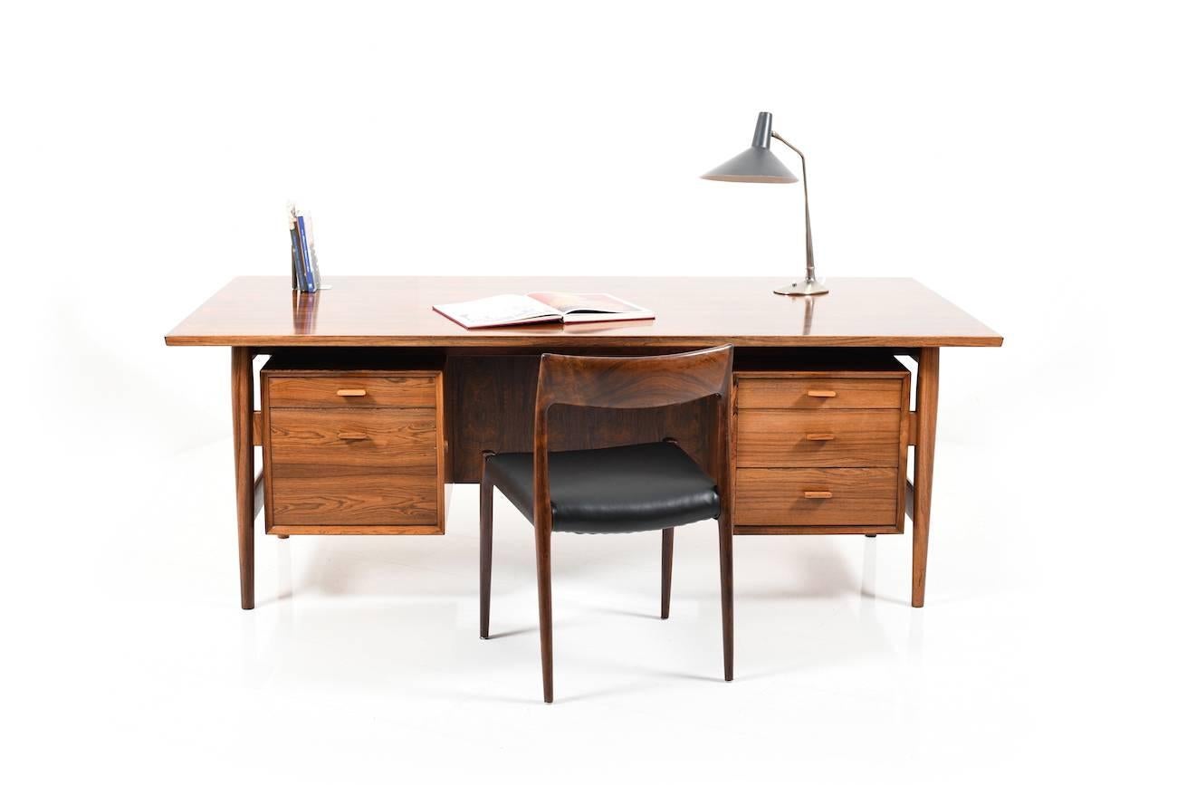 Scandinavian Modern Fine Arne Vodder Rosewood Desk for Sibast Furniture, Denmark, 1960s For Sale