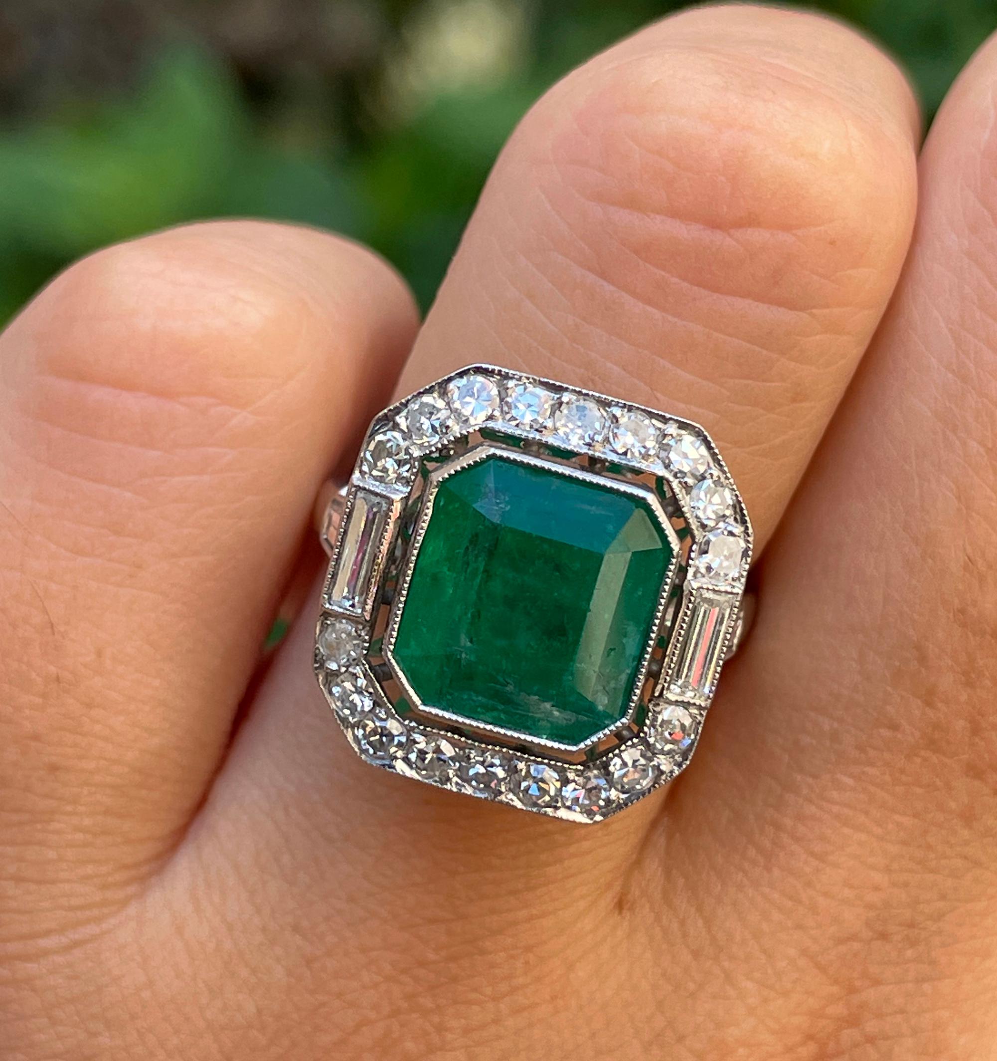 Fine Art Deco Style 5.50ctw GIA Green Emerald and Diamond Platinum Ring 3