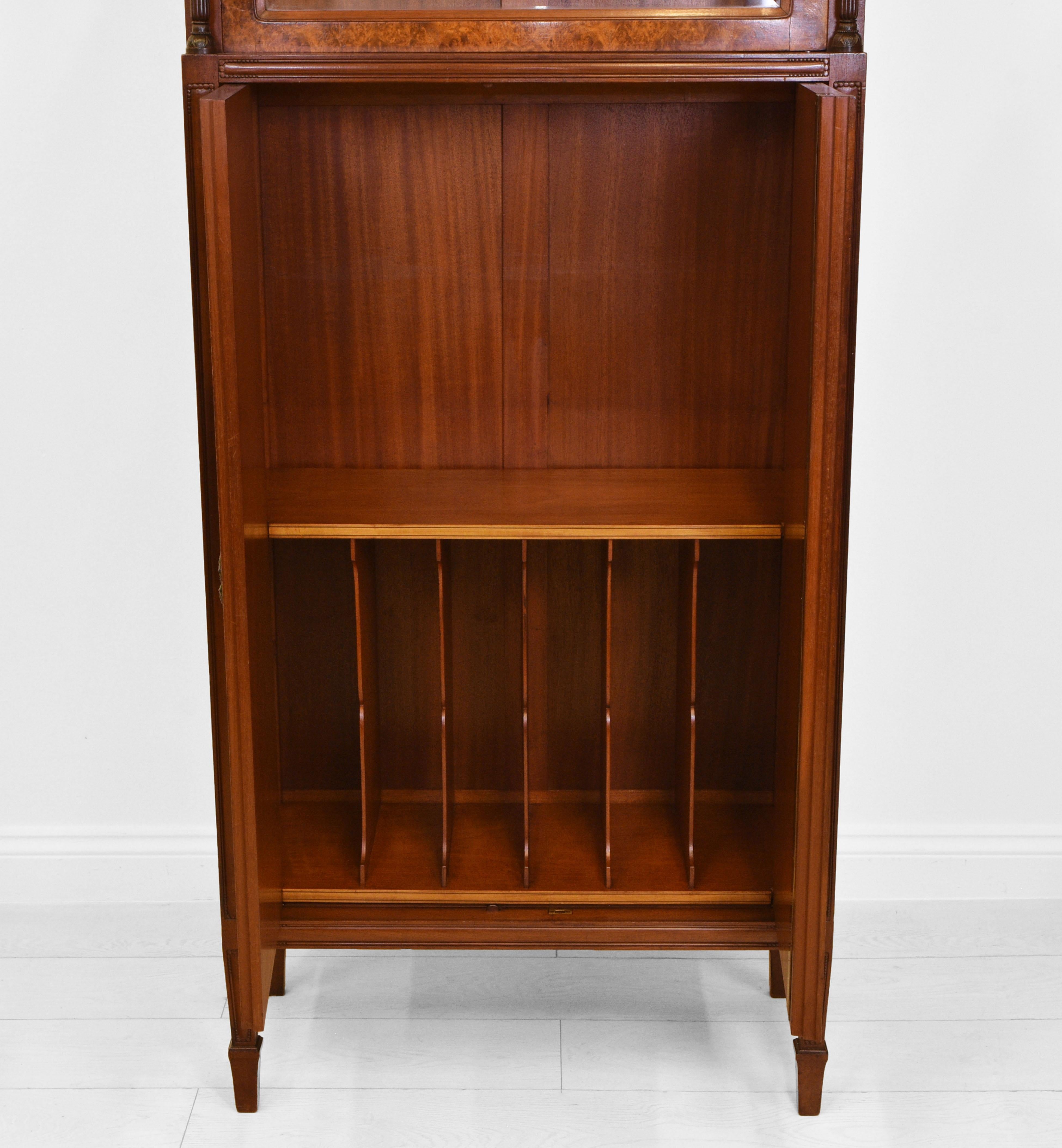 Raffinato gabinetto Amboyna Art Deco di Georges De Bardyère, circa 1925 in vendita 4