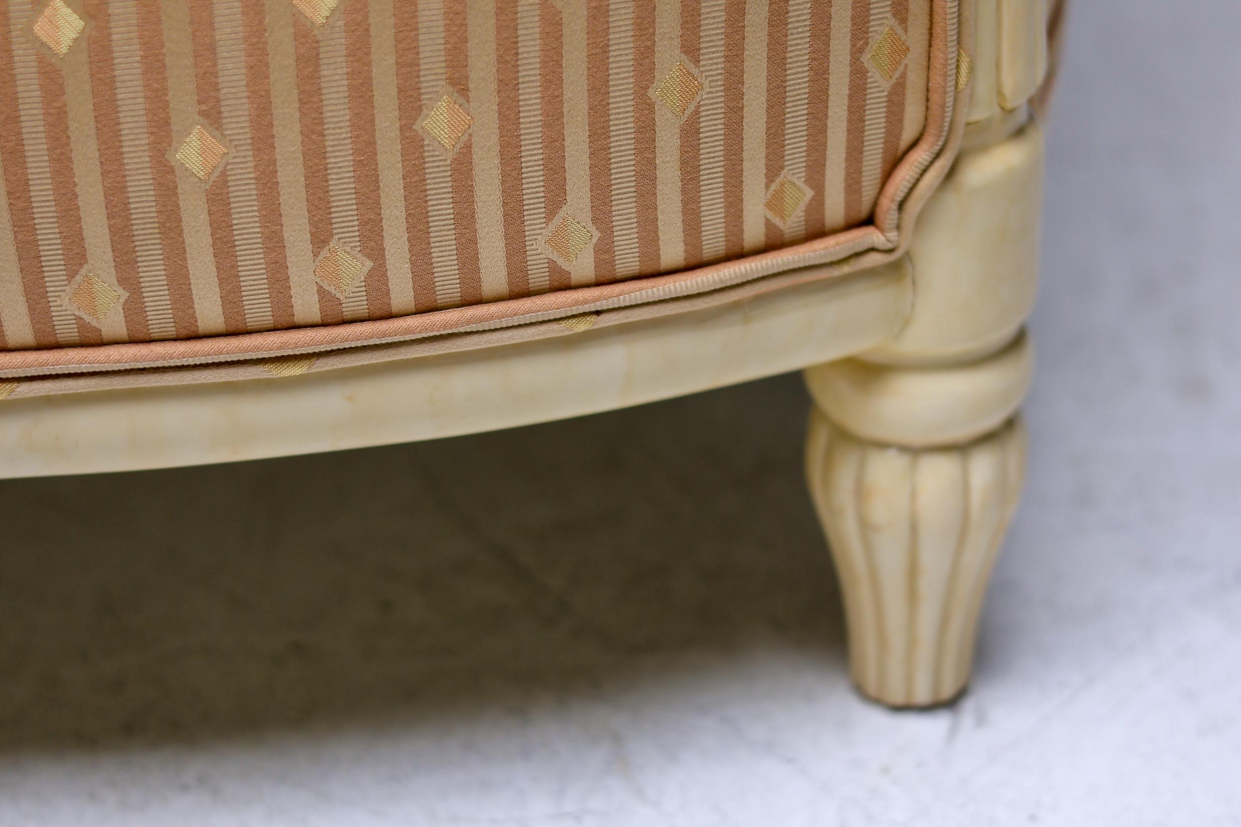 20th Century Fine Art Deco Bergère Club Chair Hollywood Recency Style Damask For Sale
