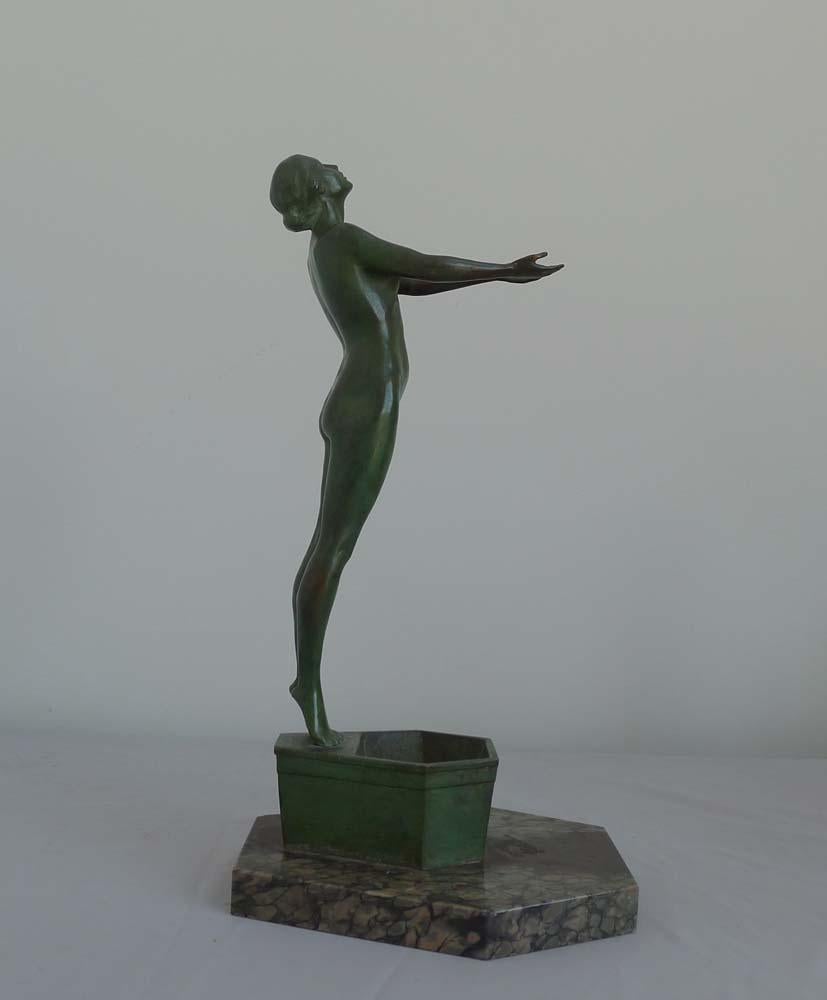 Patinated Fine Art Deco Bronze Nude on Shaped Marble Base