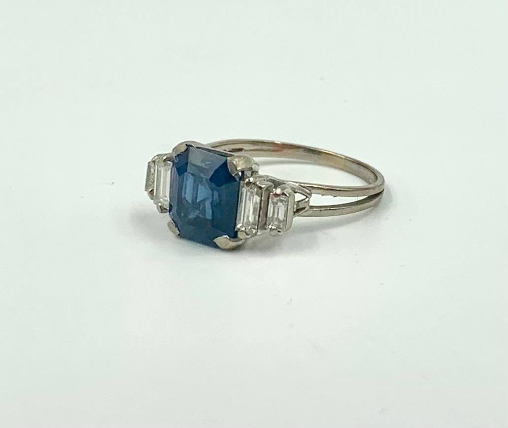 Fine Art Deco Natural Sapphire Diamond 18K White Gold Engagement Ring, GIA For Sale 1
