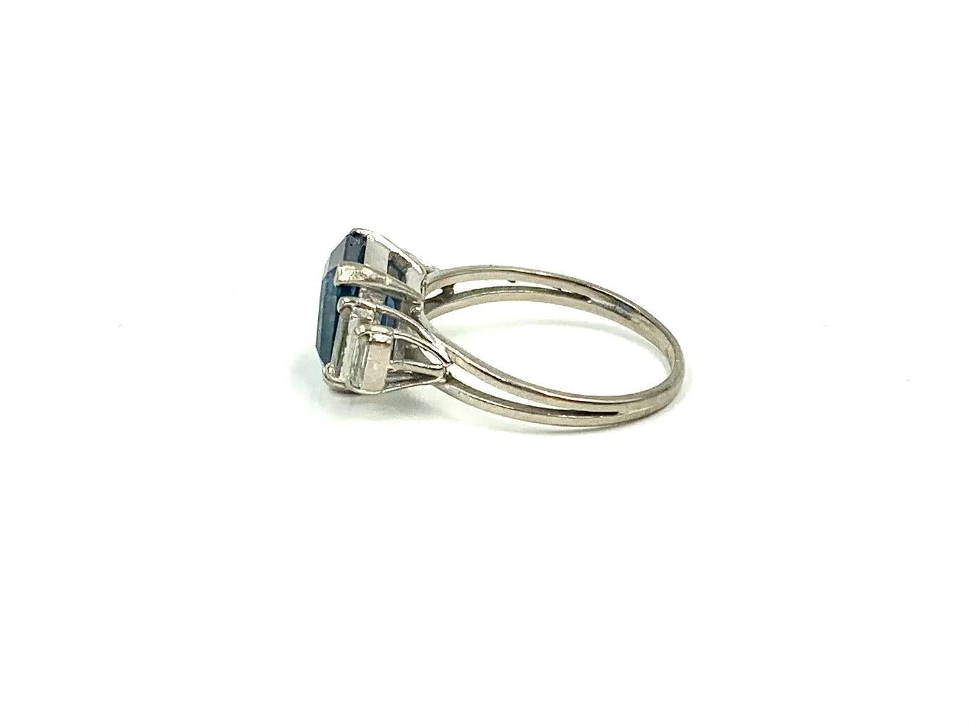 Fine Art Deco Natural Sapphire Diamond 18K White Gold Engagement Ring, GIA For Sale 2