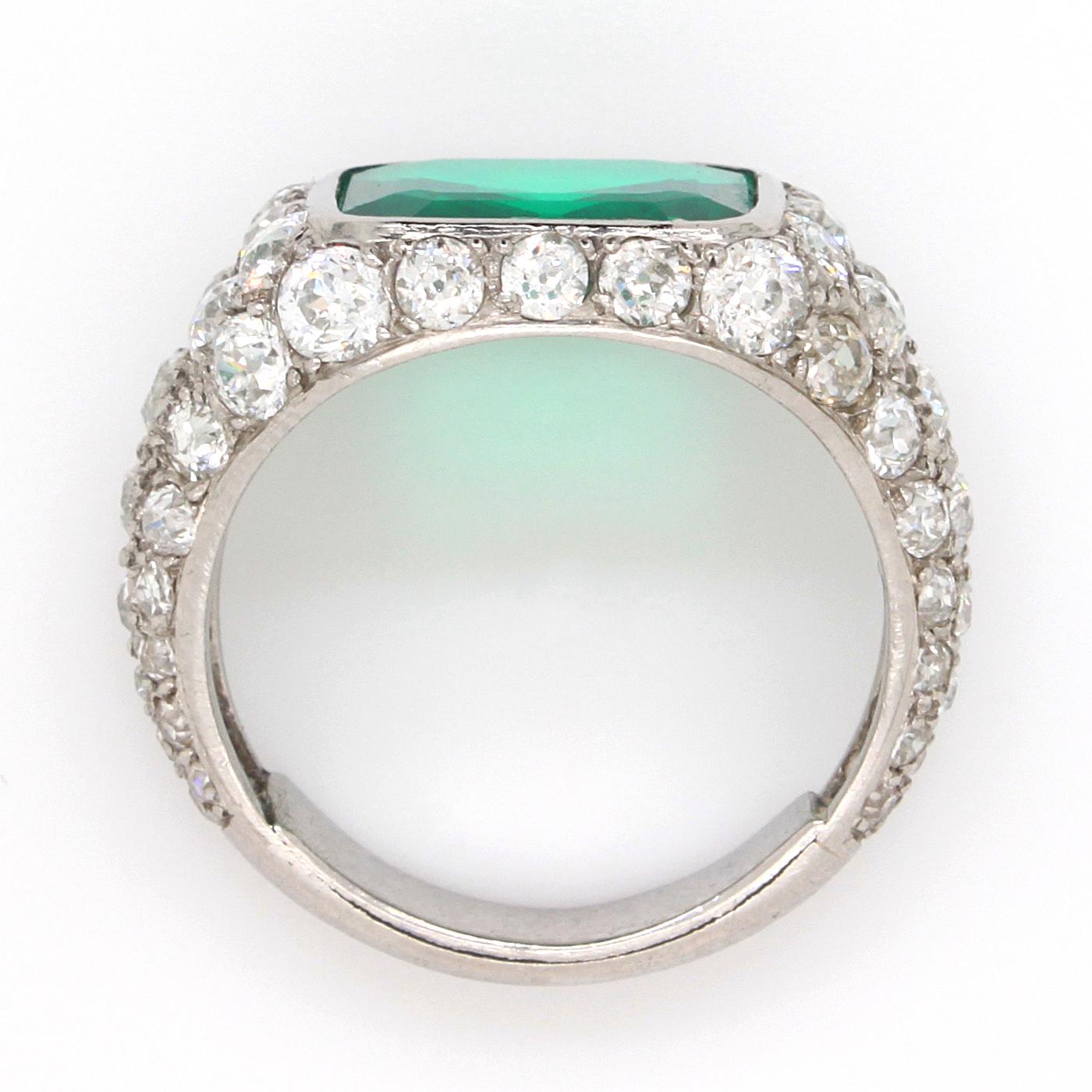 Fine Art Deco No-Oil Colombian Emerald and Diamond Ring, ca. 1920 For Sale 4