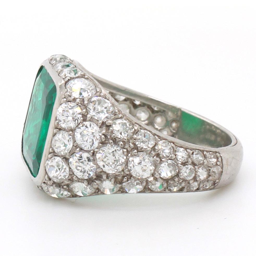 Fine Art Deco No-Oil Colombian Emerald and Diamond Ring, ca. 1920 In Good Condition For Sale In Idar-Oberstein, DE