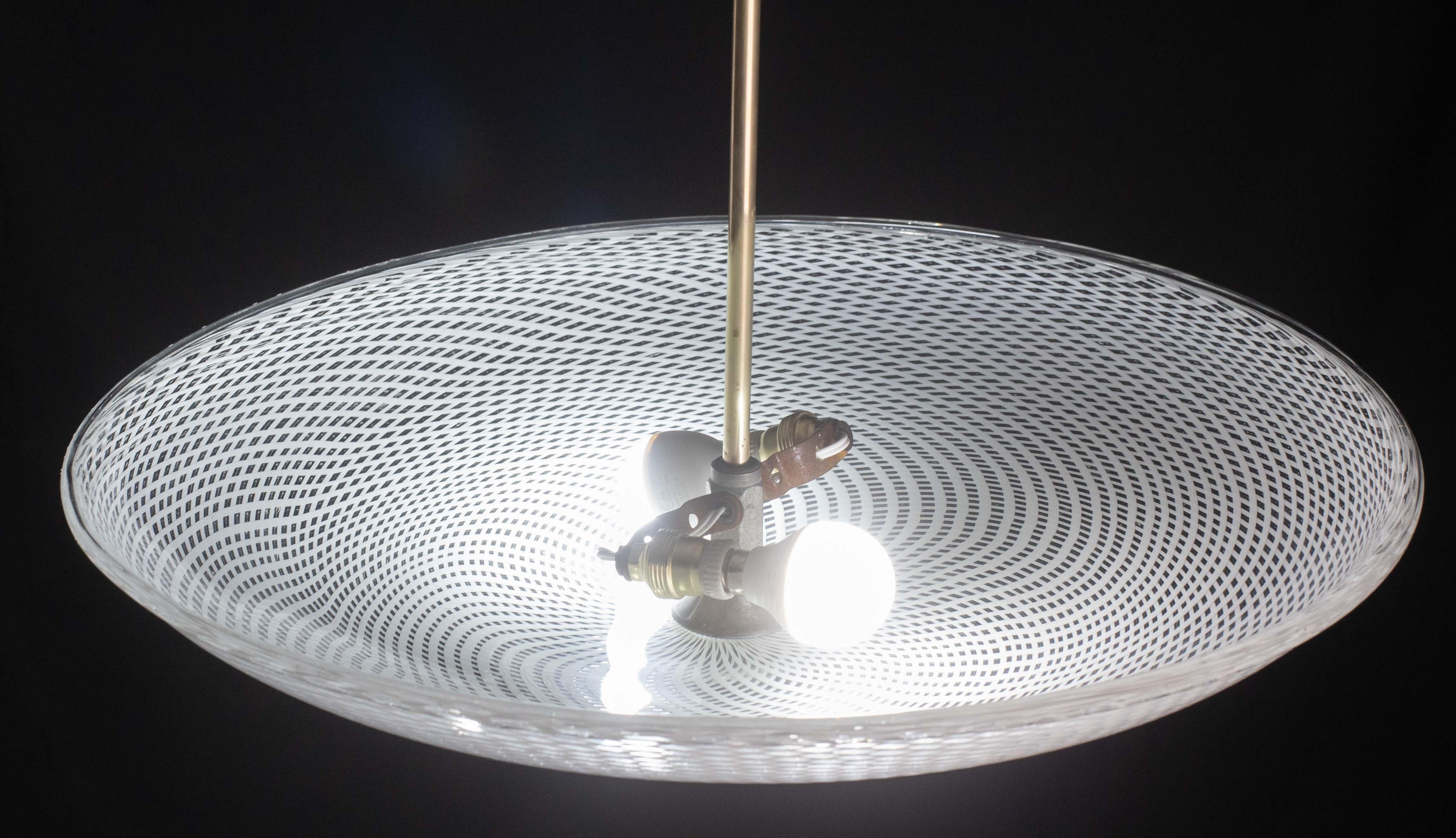 Lampadario a disco in vetro di Murano Reticello Art Deco di Venini degli anni '40 in vendita 6