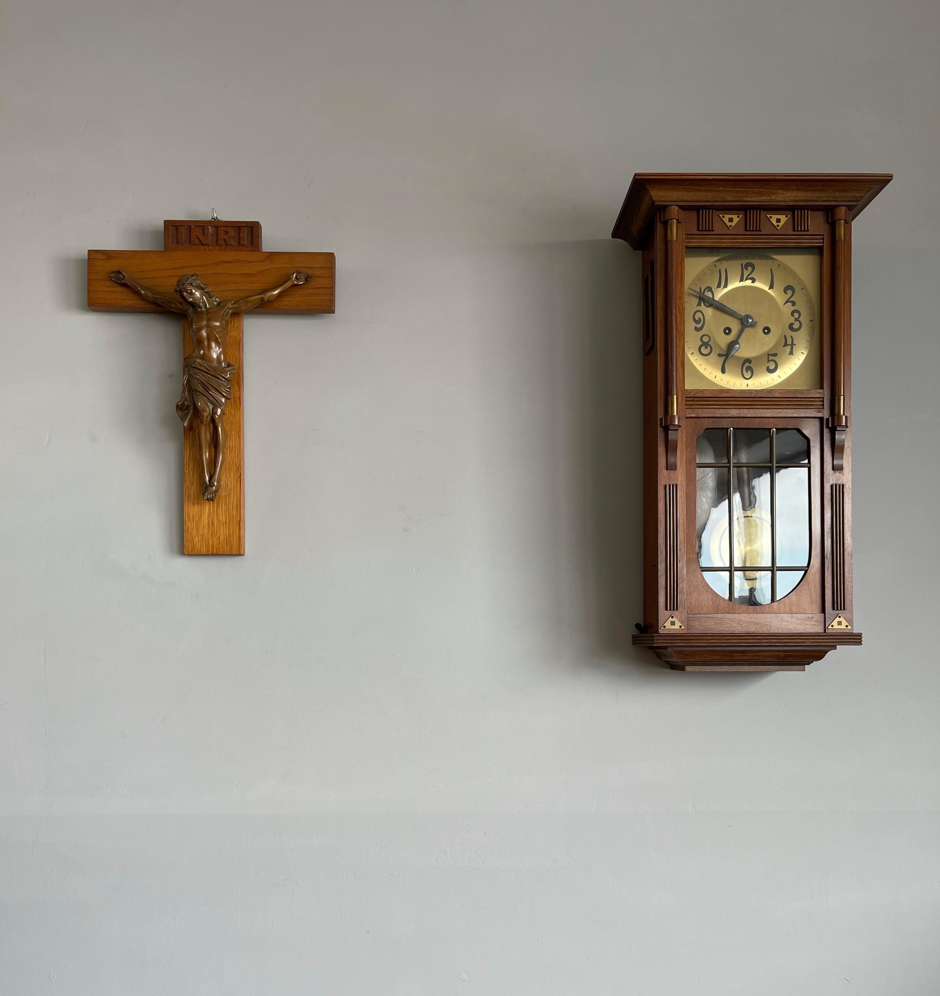 Wandkreuz aus Bronze auf einem Eichenkreuz, 1920, im Art déco-Stil, montiert im Angebot 14