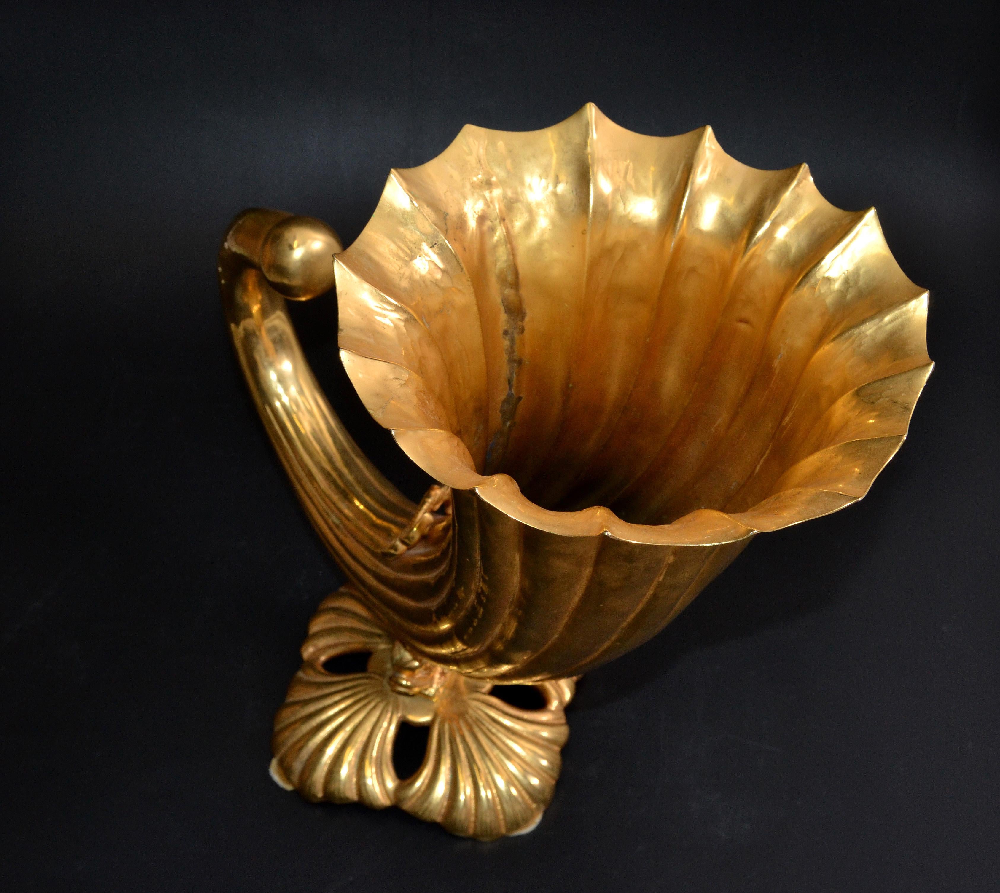 Fine Art Italian Gilt Bronze Cornucopia Vase Sea Serpent Decoration 20th Century For Sale 3