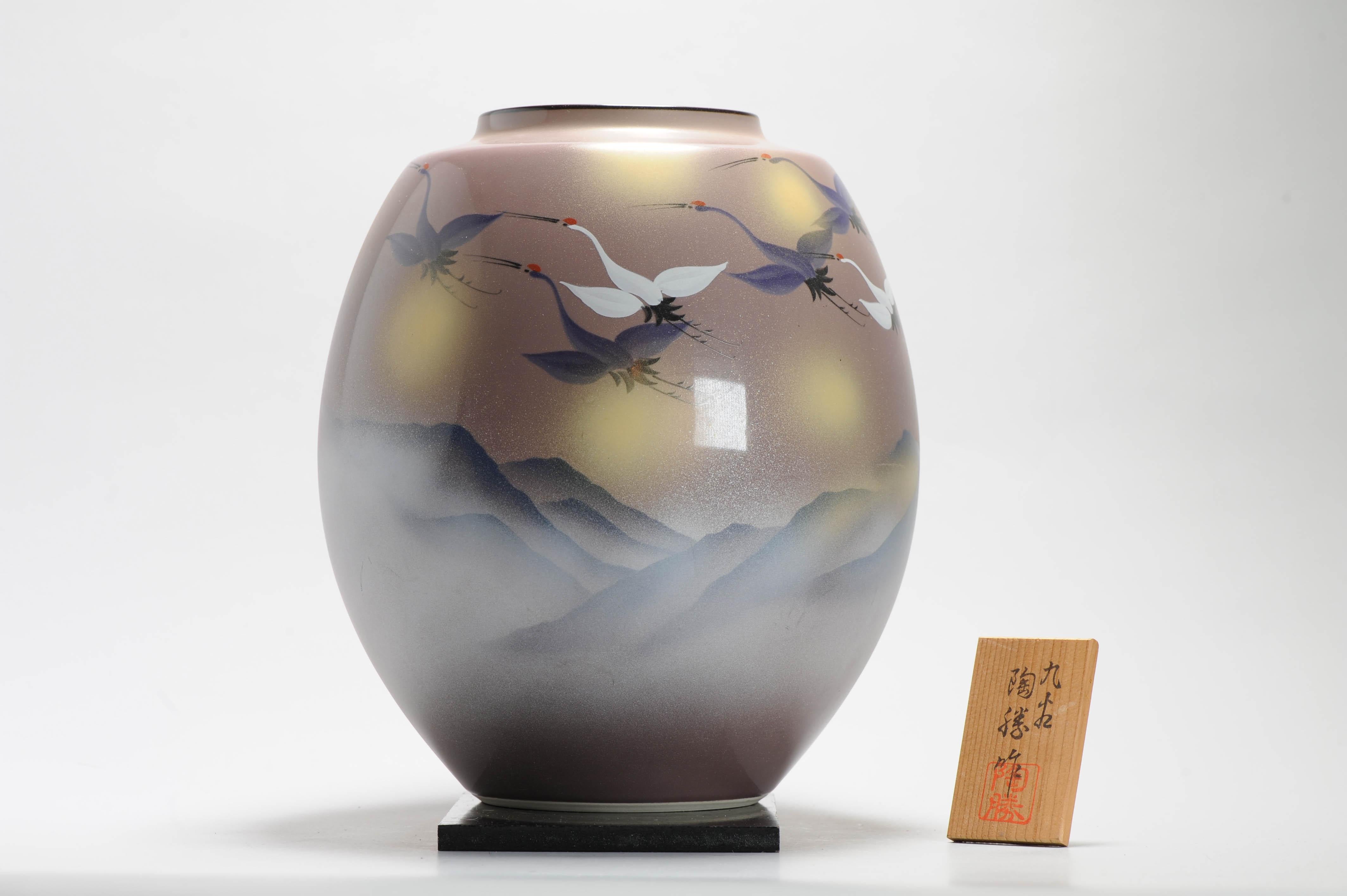 Fine Art Japanese Kutani Crane Vase Arita by Artist  For Sale 6