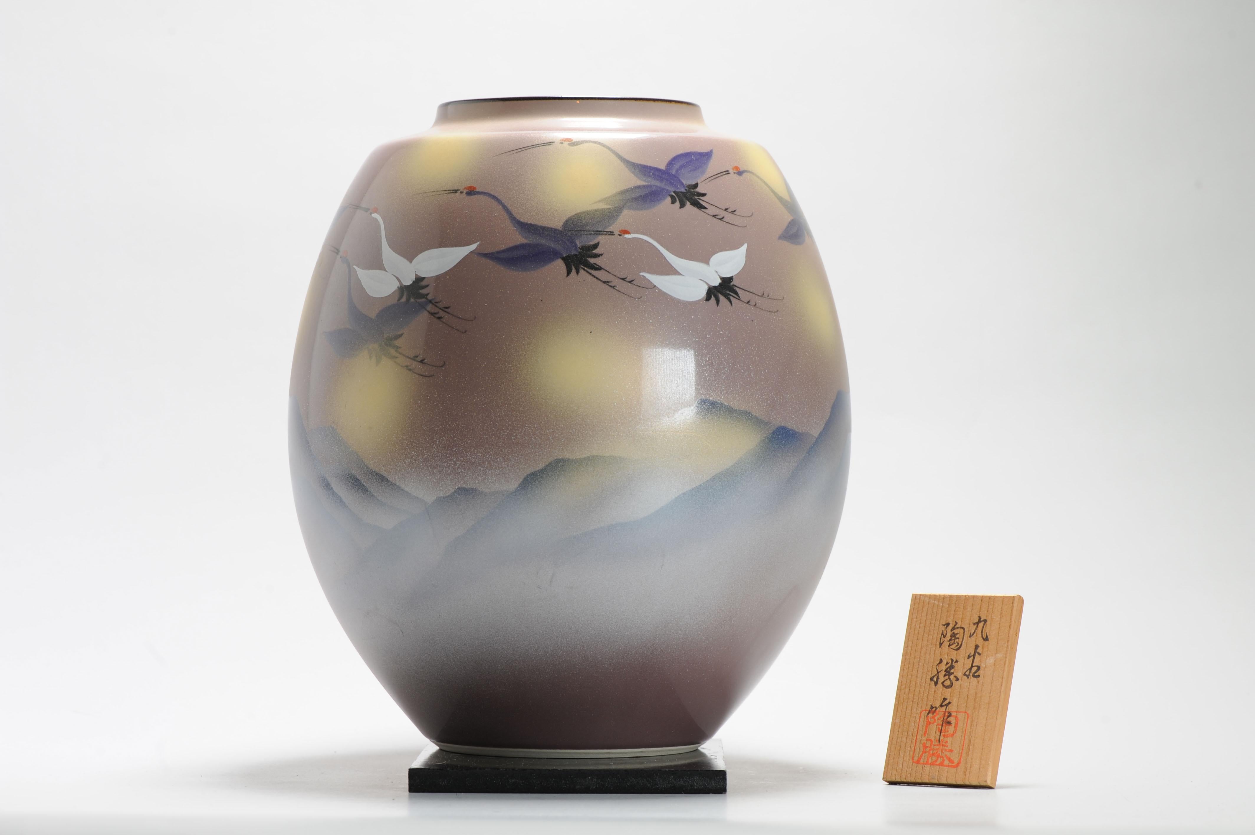 Fine Art Japanese Kutani Crane Vase Arita by Artist  For Sale 7