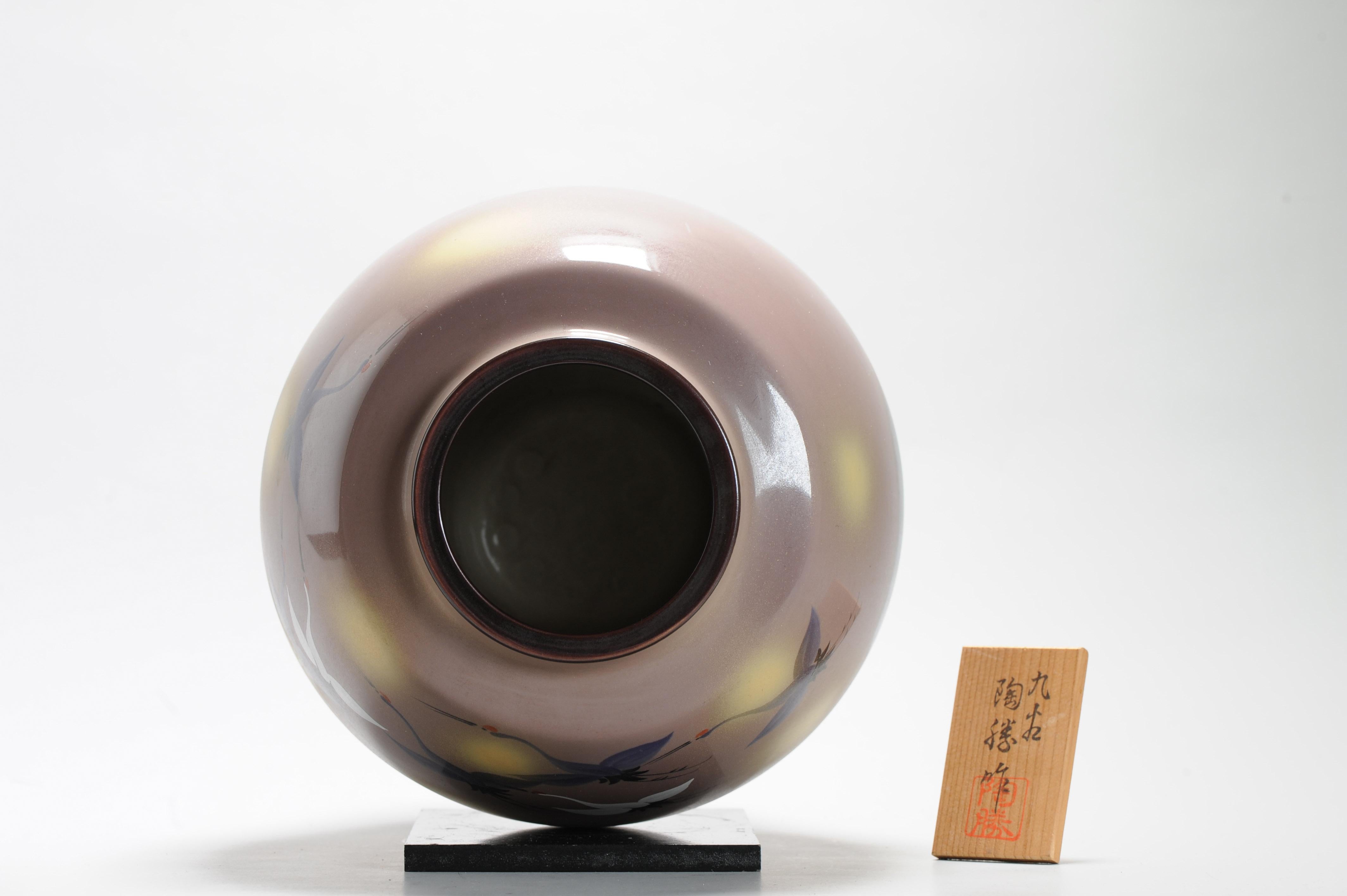 Fine Art Japanese Kutani Crane Vase Arita by Artist  For Sale 8