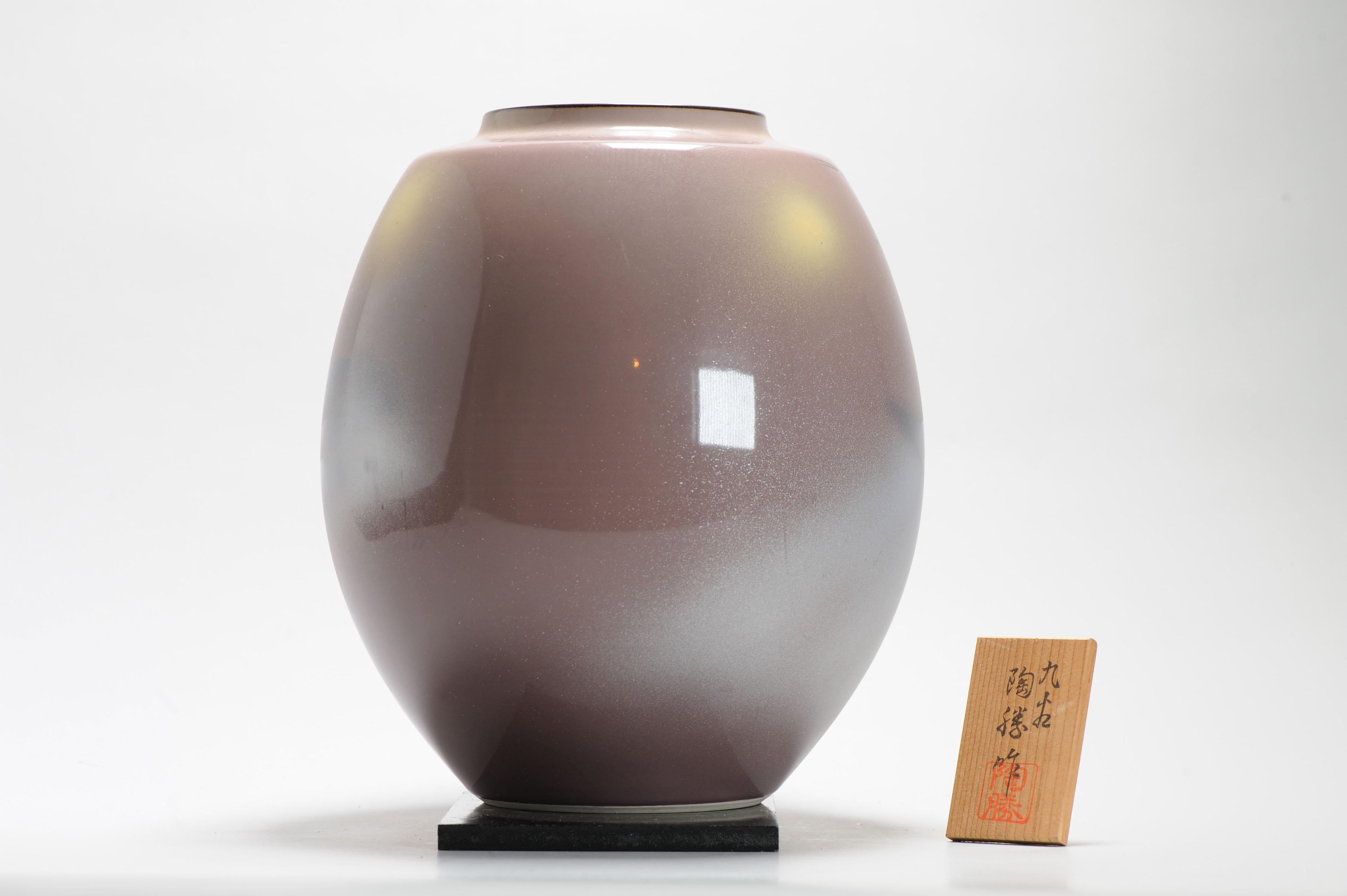 Fine Art Japanese Kutani Crane Vase Arita by Artist  For Sale 3