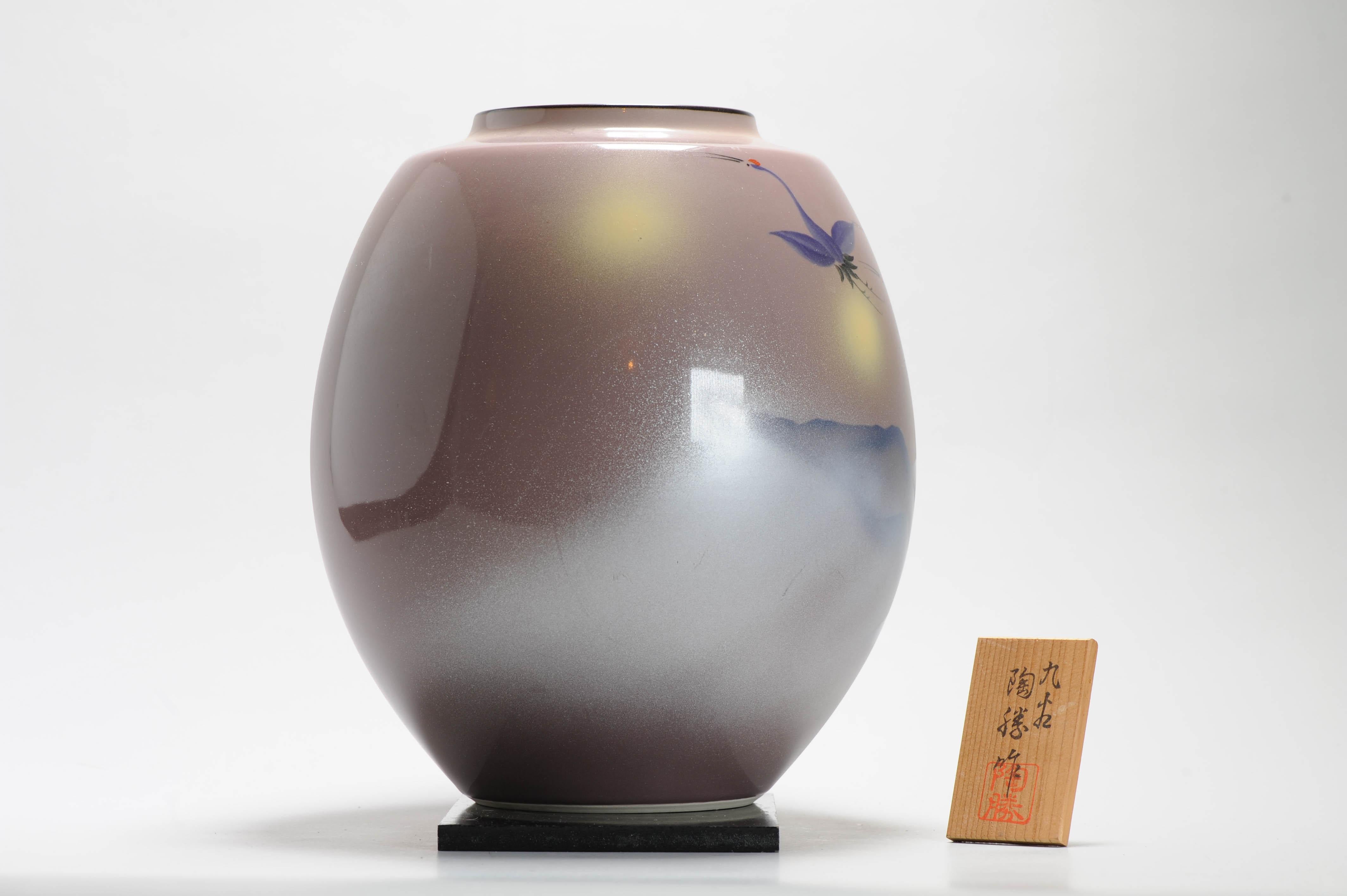 Fine Art Japanese Kutani Crane Vase Arita by Artist  For Sale 4