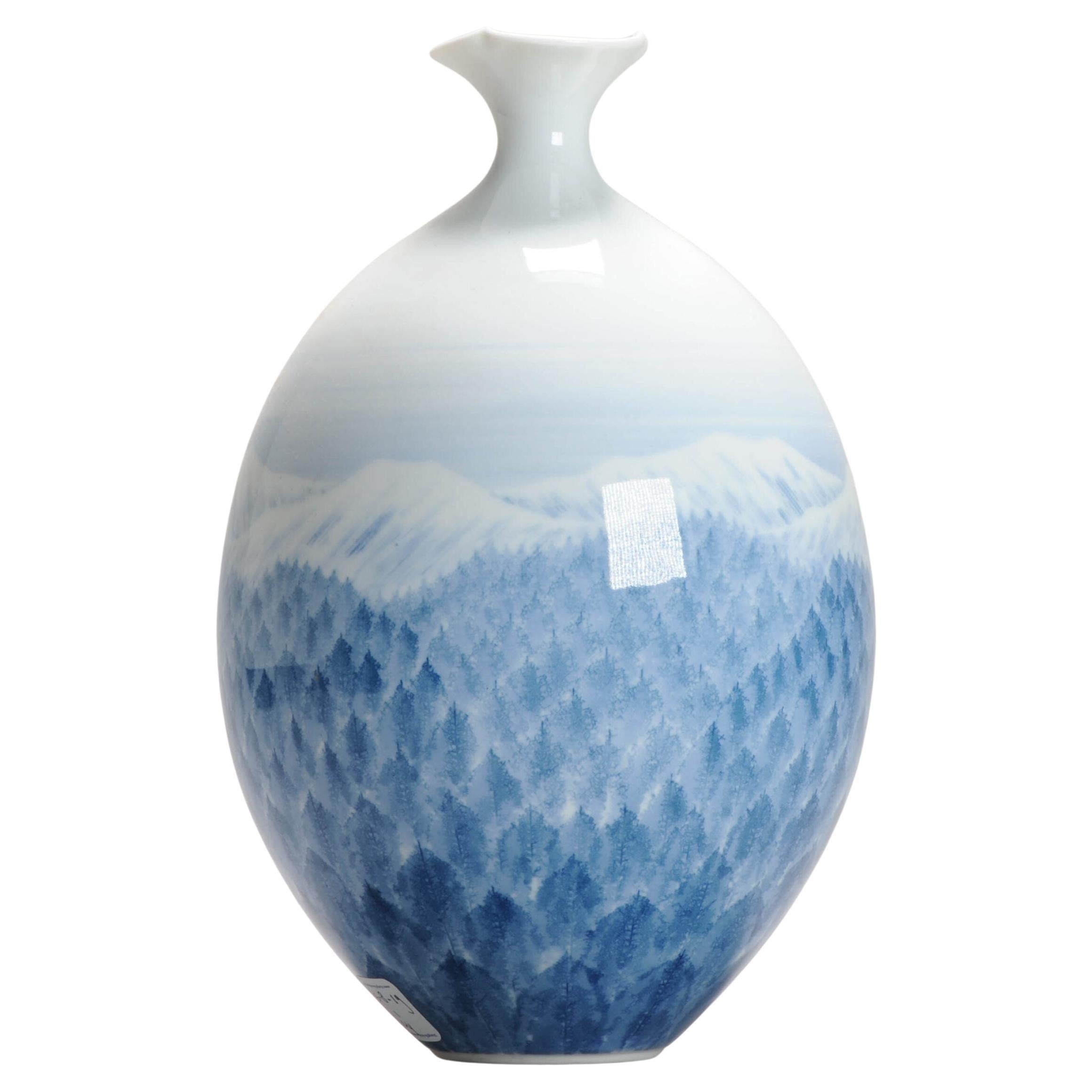 Fine Art Japanese Vase Arita. Artist Fujii Shumei Winter Landscape, 20th Century