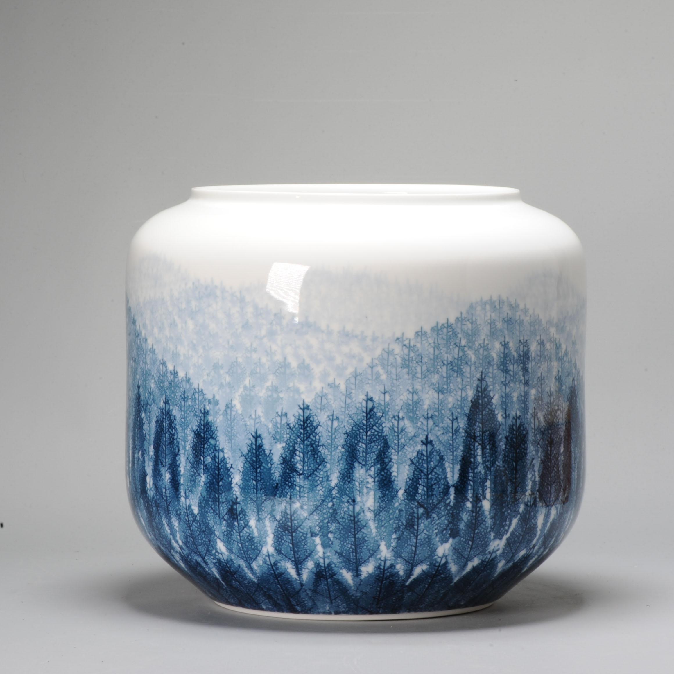 Qing Fine Art Japanese Vase Arita, Artist Fujii Shumei Winter Landscape Born, 1936 For Sale
