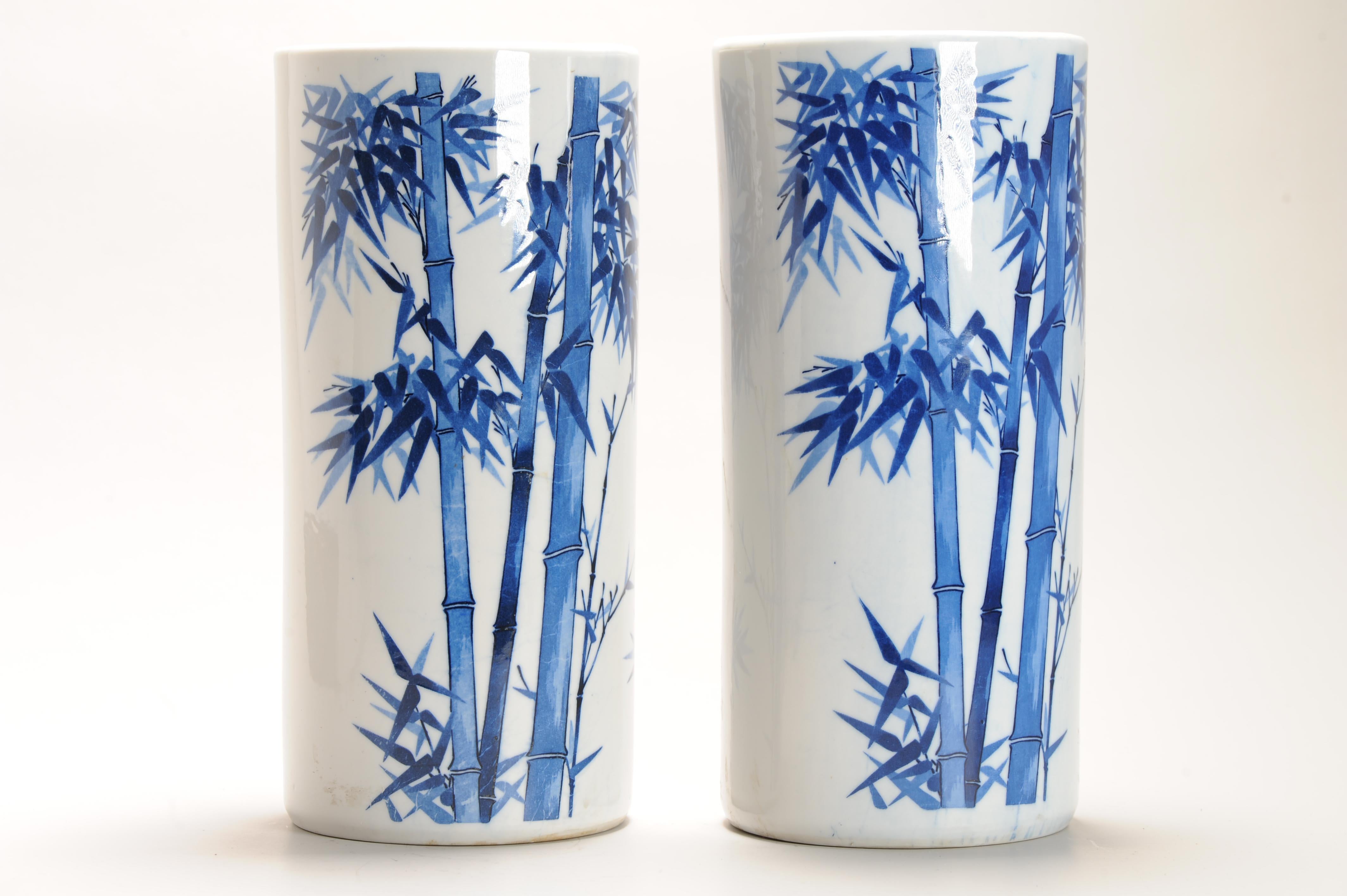 Fine Art Japanese Winter Bamboo Vases Arita Hat stand shap In Excellent Condition For Sale In Amsterdam, Noord Holland
