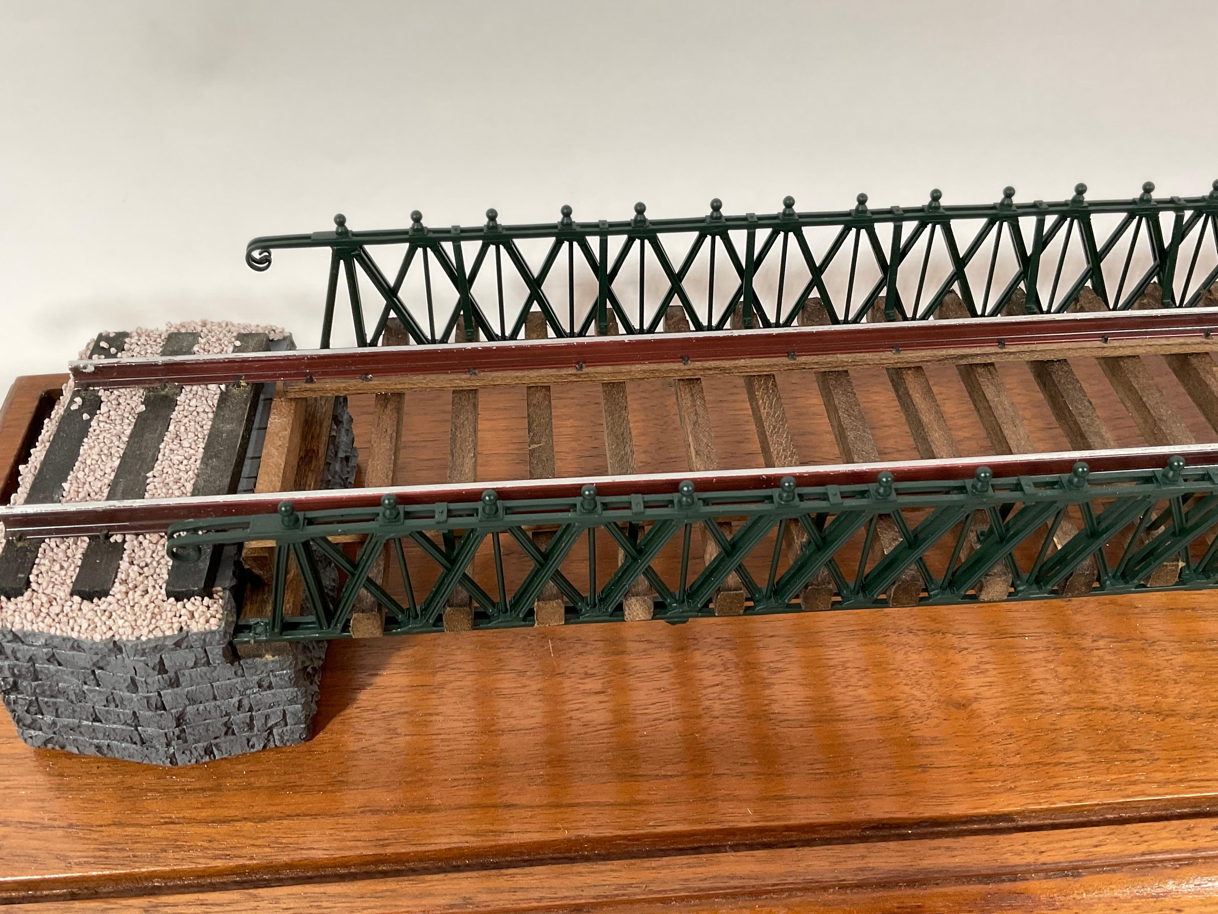 Fine Art Models Train Bridge 3