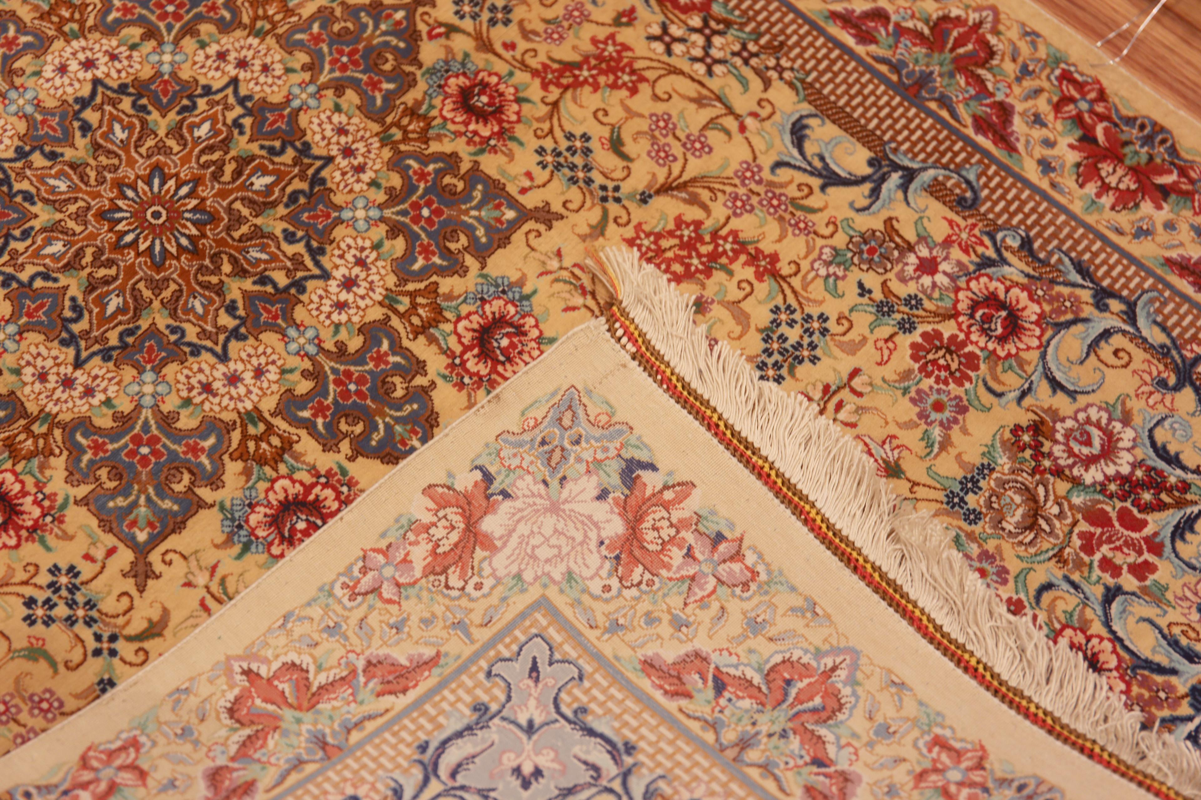 Fine Artistic Small Floral Vintage Luxurious Persian Silk Qum Rug 2'6