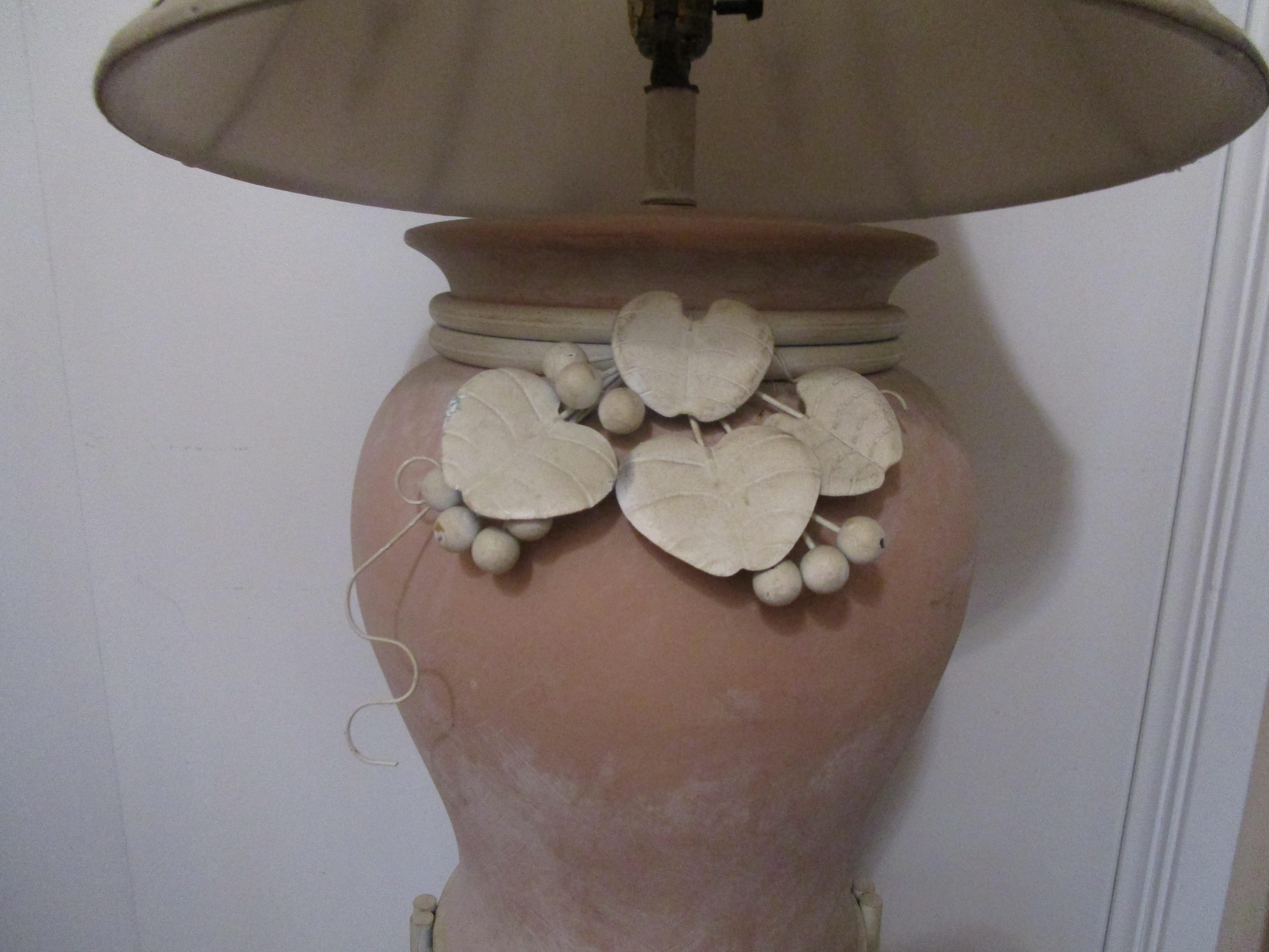 Mid-Century Modern Lampe poterie d'art vintage rose doux, style Barbiecore en vente