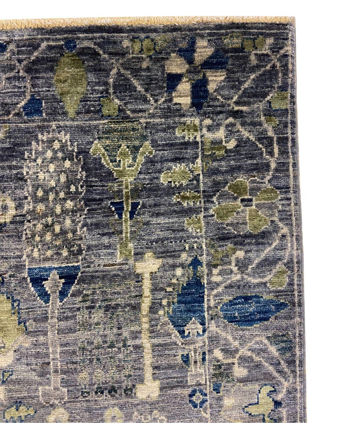 Feiner persischer Teppich aus Stammeskunst-Wolle aus Aryana in Blau-Grau und Grüntönen, 3' x 5' im Zustand „Neu“ im Angebot in New York, NY