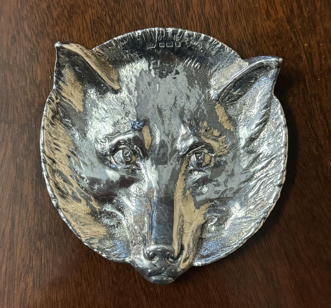 FiNE ASPREY LONDON 1931 FOWLER & POLGLAZESTERLING SILVER FOX PIN TRINKET TRAY In Good Condition In West Sussex, Pulborough