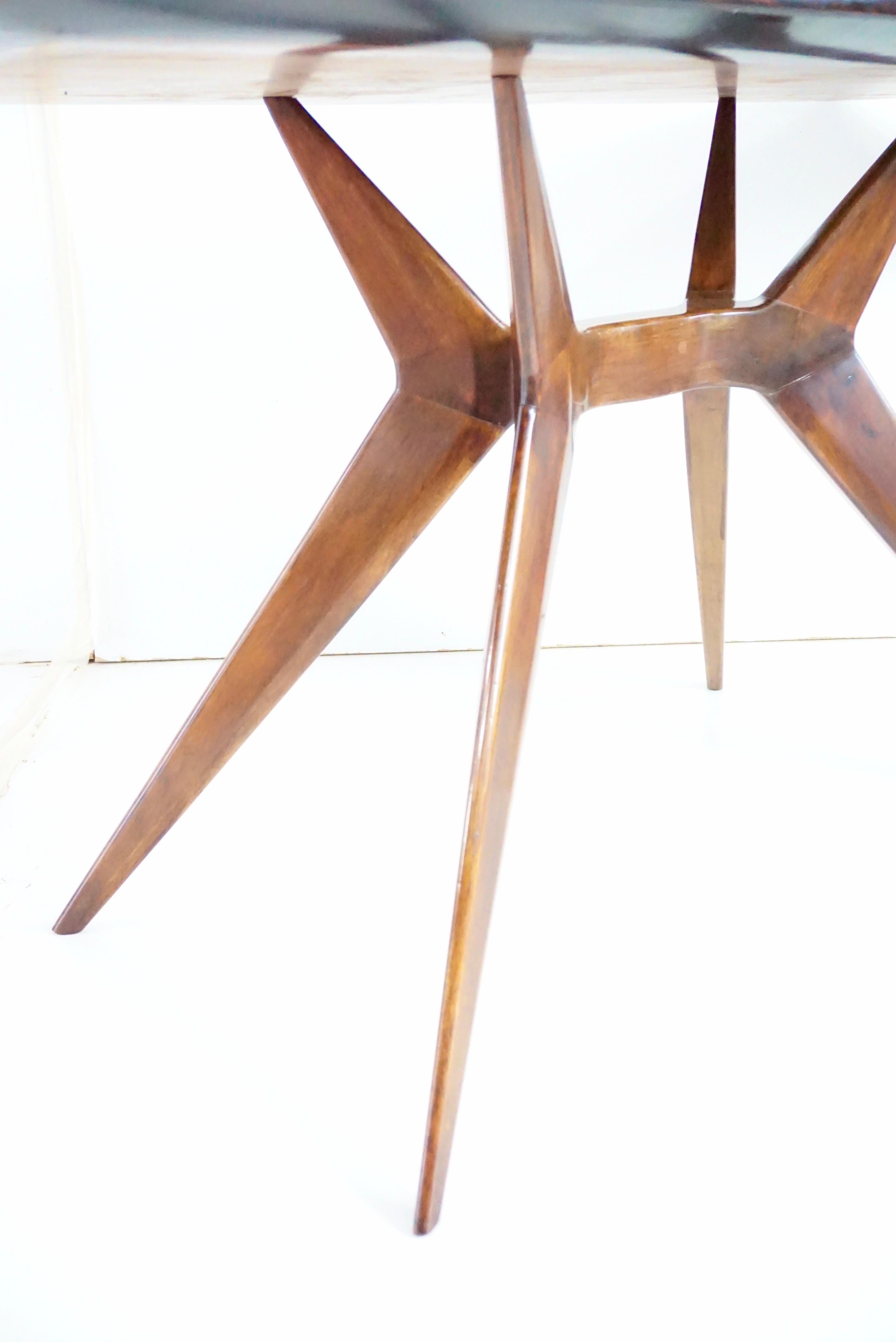 Fine Attr. Ico Parisi walnut dining or console table, 1950 For Sale 3