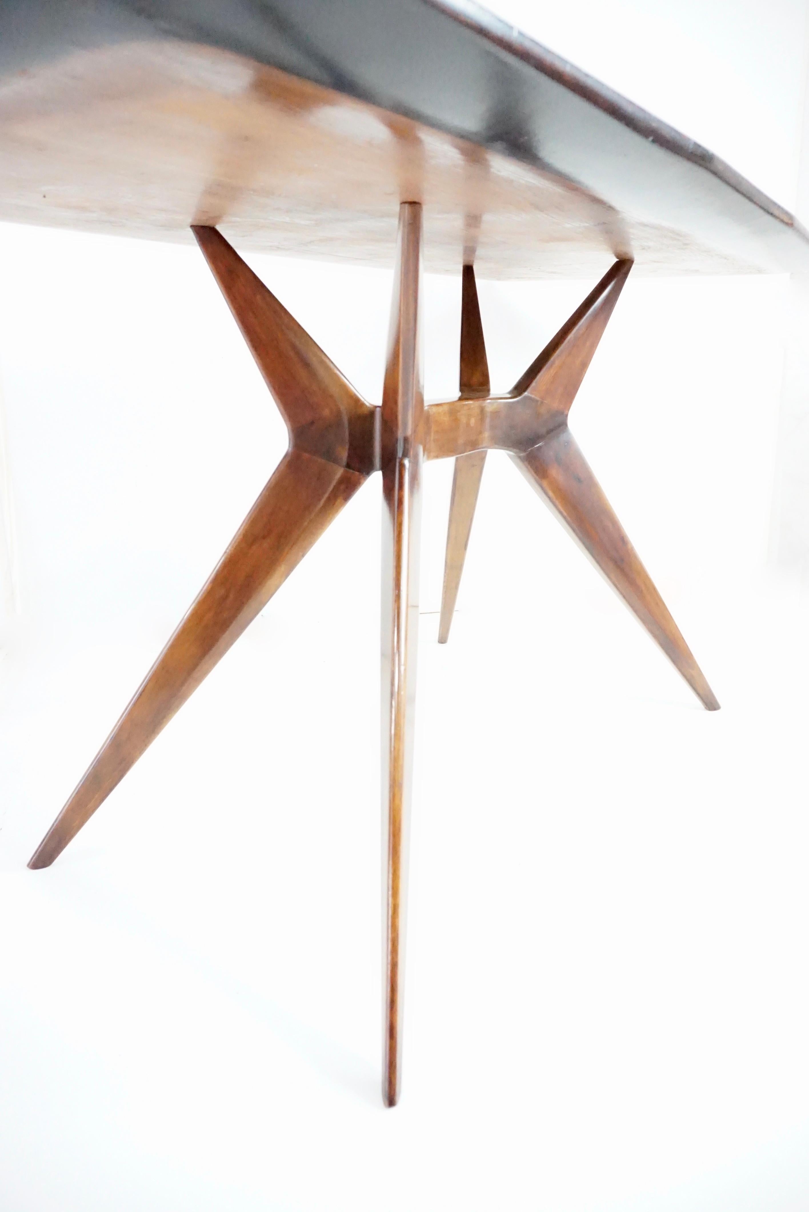 Fine Attr. Ico Parisi walnut dining or console table, 1950 For Sale 4