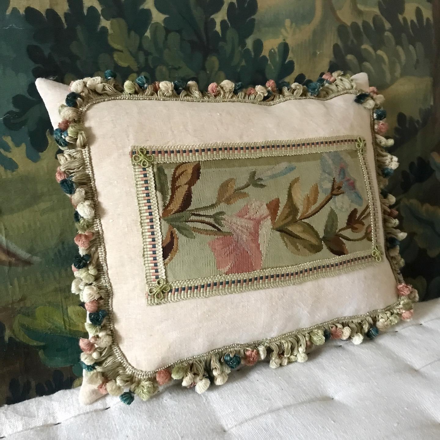 Coussin d'Aubusson en vente 2