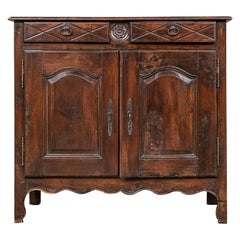 Armoire française authentique du 18ème siècle